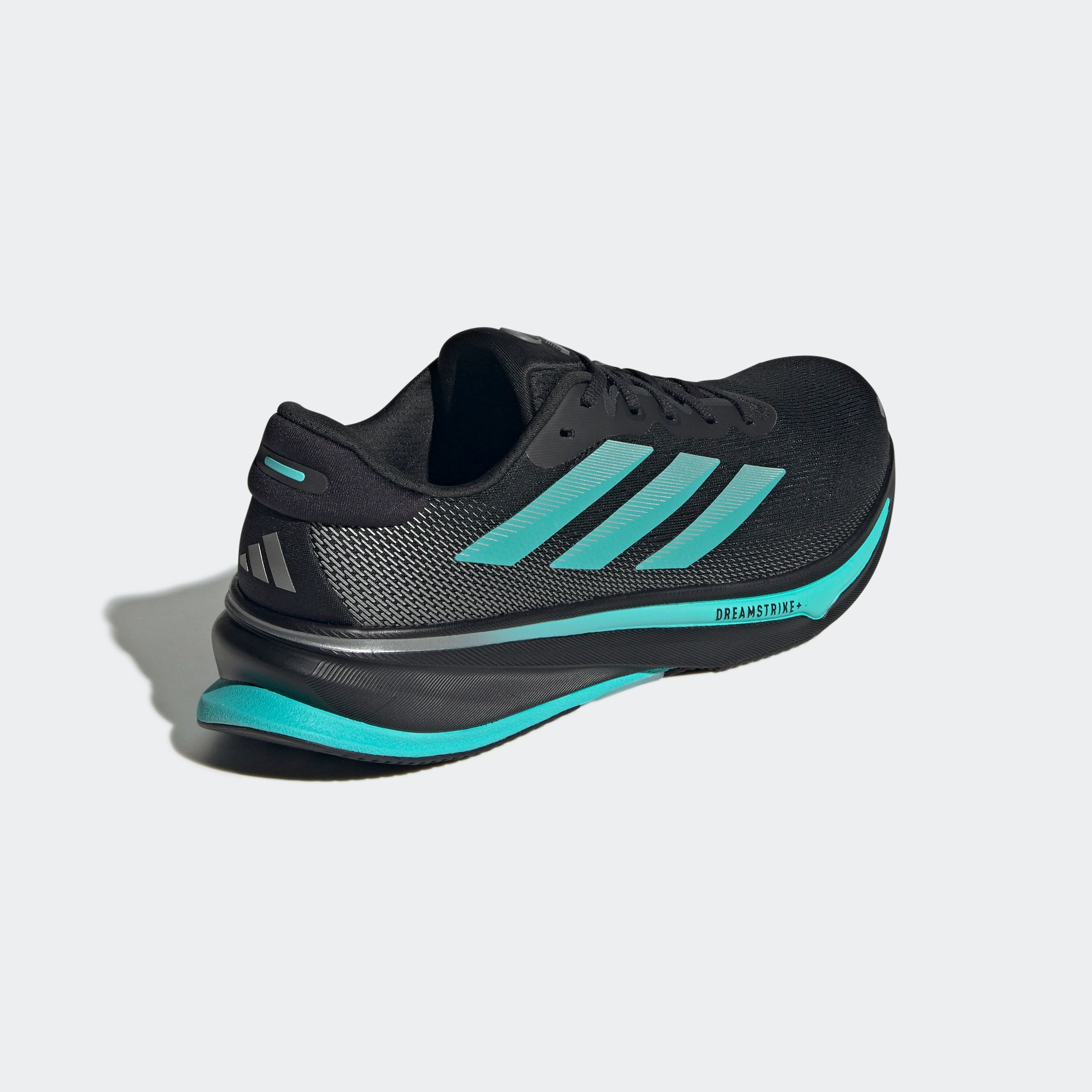adidas Performance Runningschoenen MERCEDES - AMG PETRONAS FORMULA ONE TEAM SUPERNOVA RISE 2 M