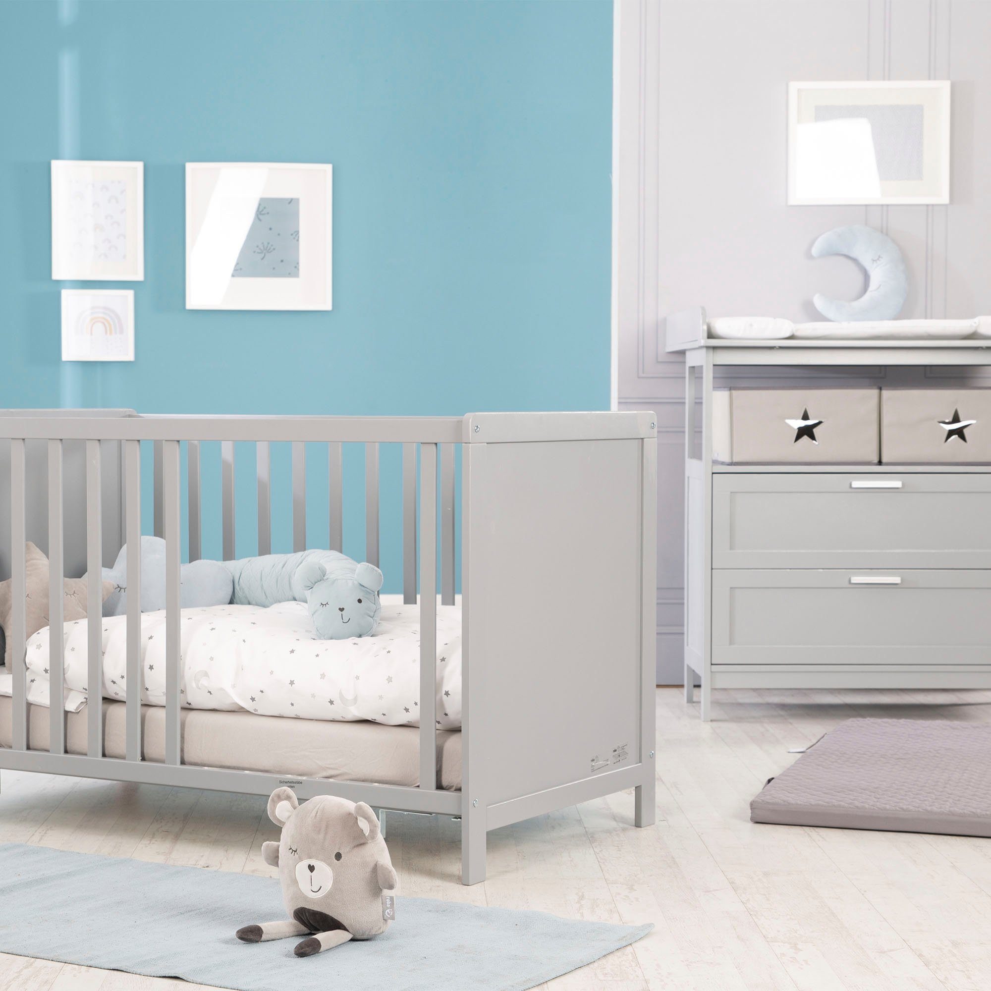 Roba® Babymeubelset Hamburg met kinderbed en commode met 2 laden (voordeelset, 2 stuks)