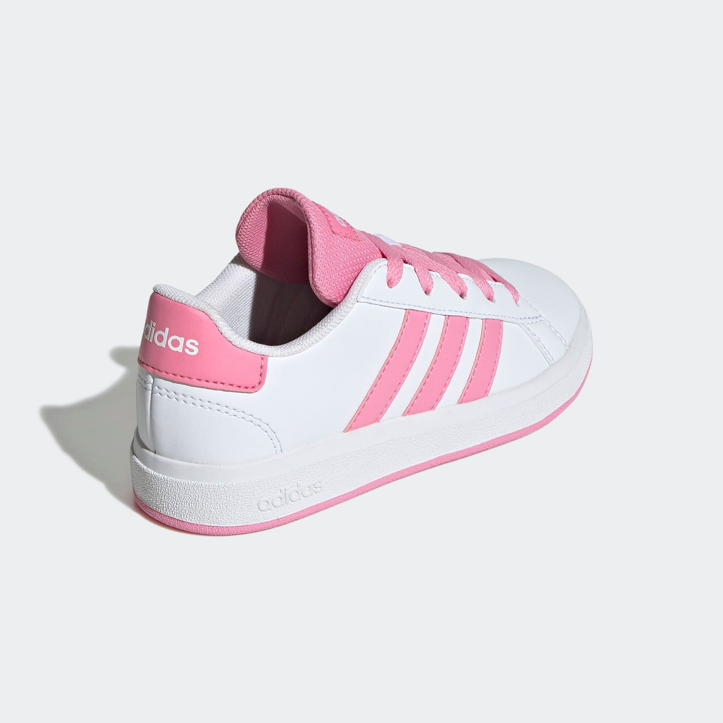 adidas Sportswear Sneakers GRAND COURT LIFESTYLE TENNIS LACE-UP Design geïnspireerd op de adidas Superstar