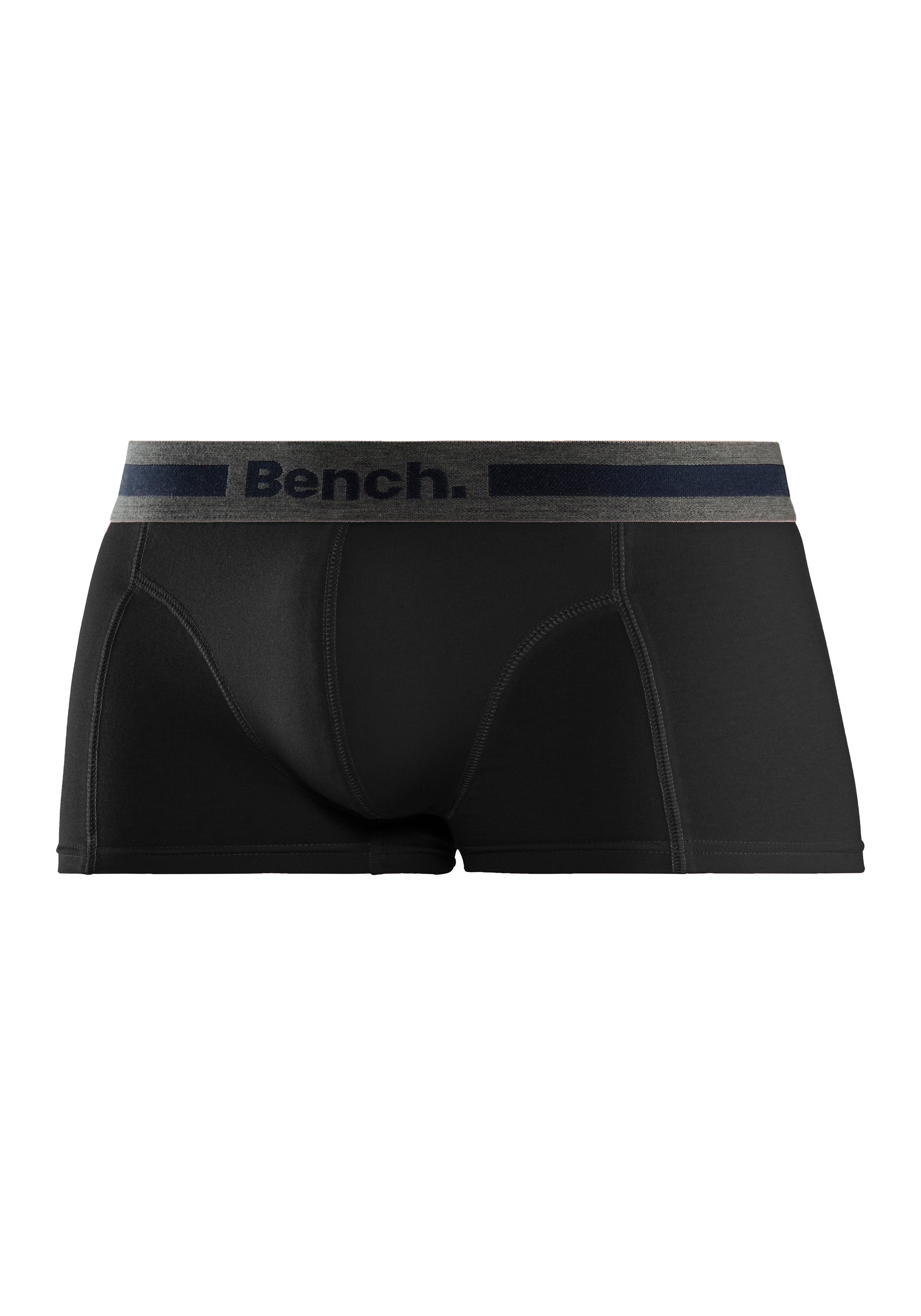 Bench. Hipster strak zittende boxershorts van katoenmix (set, 4 stuks)