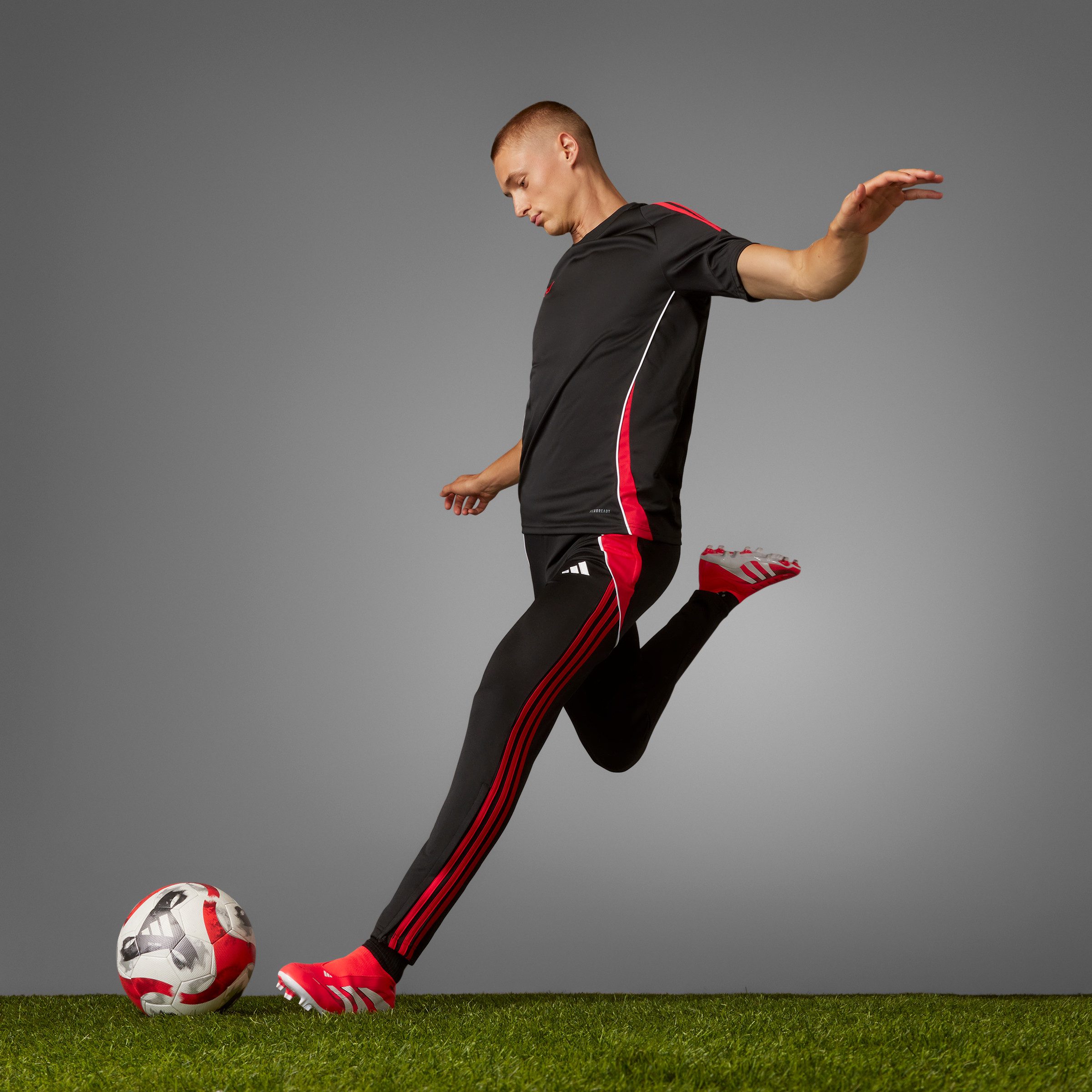 adidas Performance Voetbalschoenen PREDATOR LEAGUE LACELESS FG/MG