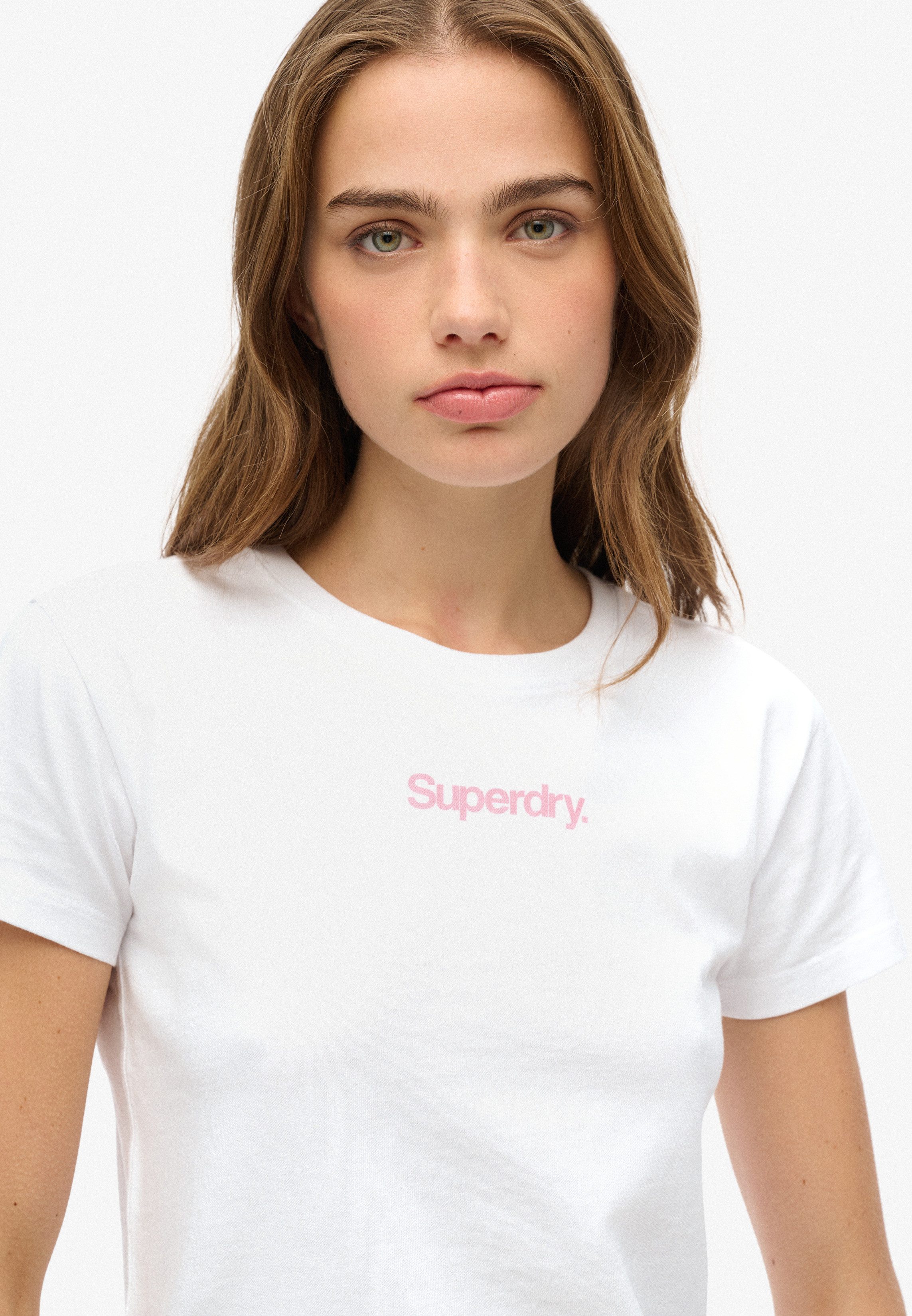 Superdry Shirt met korte mouwen CORE LOGO CITY FITTED TEE