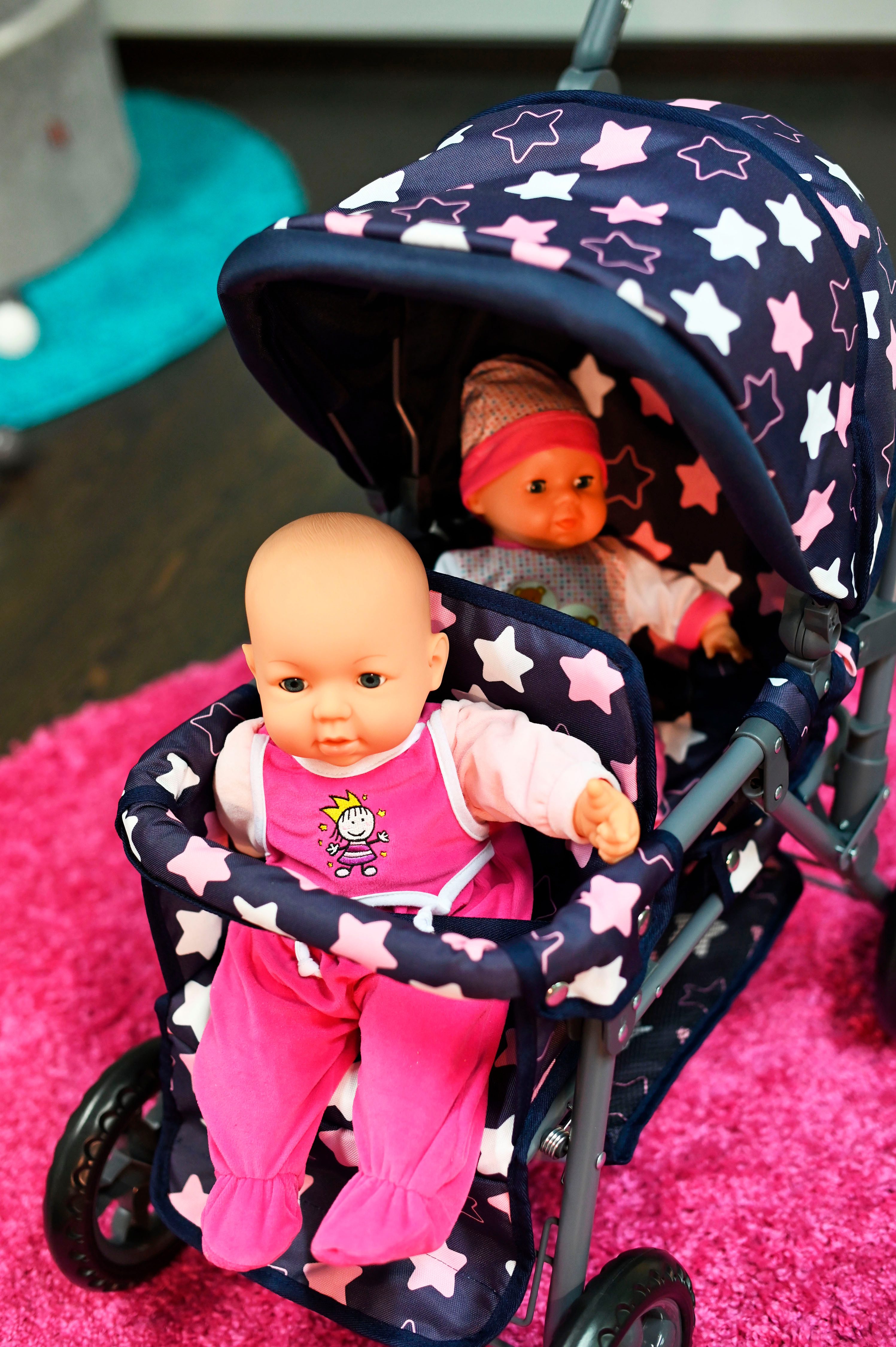 Knorrtoys® Tweelingpoppenwagen Big Twin - star blue pink