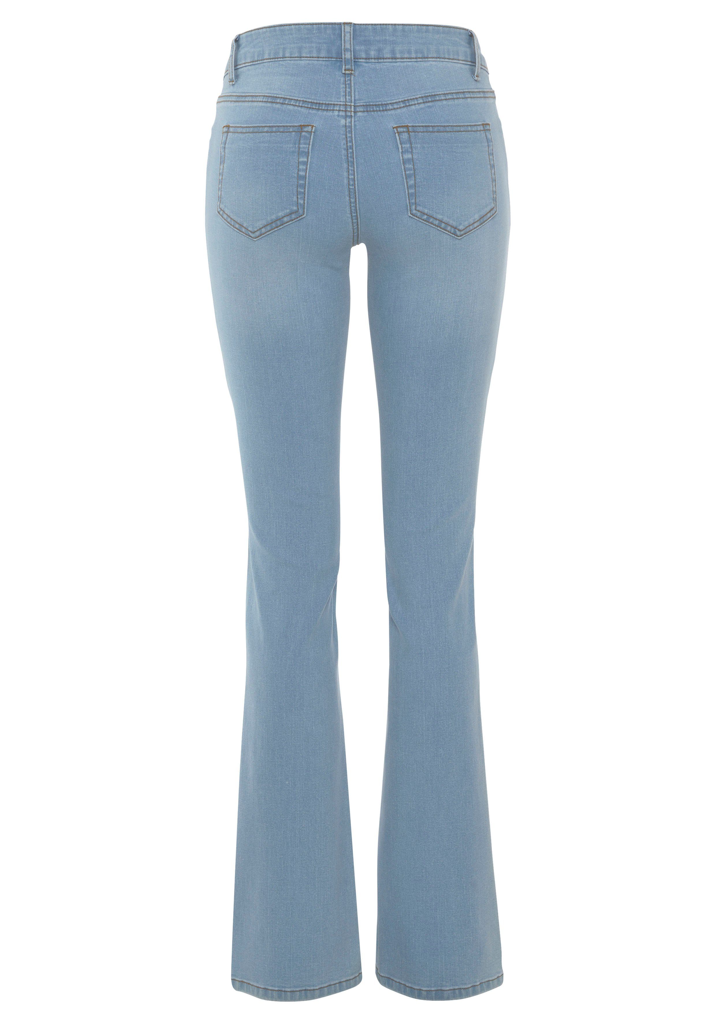 Arizona Bootcut jeans Met geren uitlopende pasvorm, lage taille, elastisch materiaal