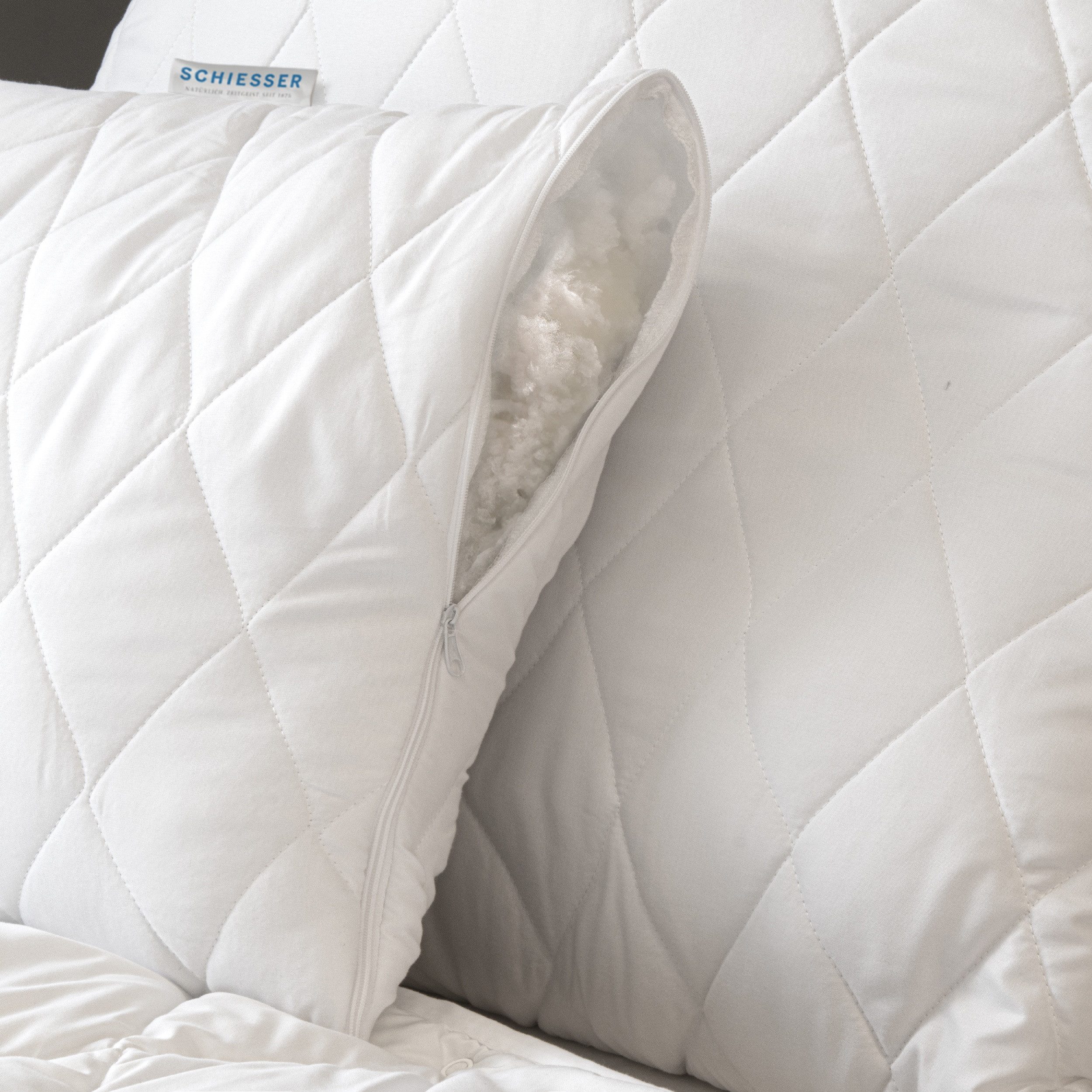 Schiesser Hoofdkussen Hygge met gerecycled vulmateriaal en individuele hoogteaanpassing (voordeelset)