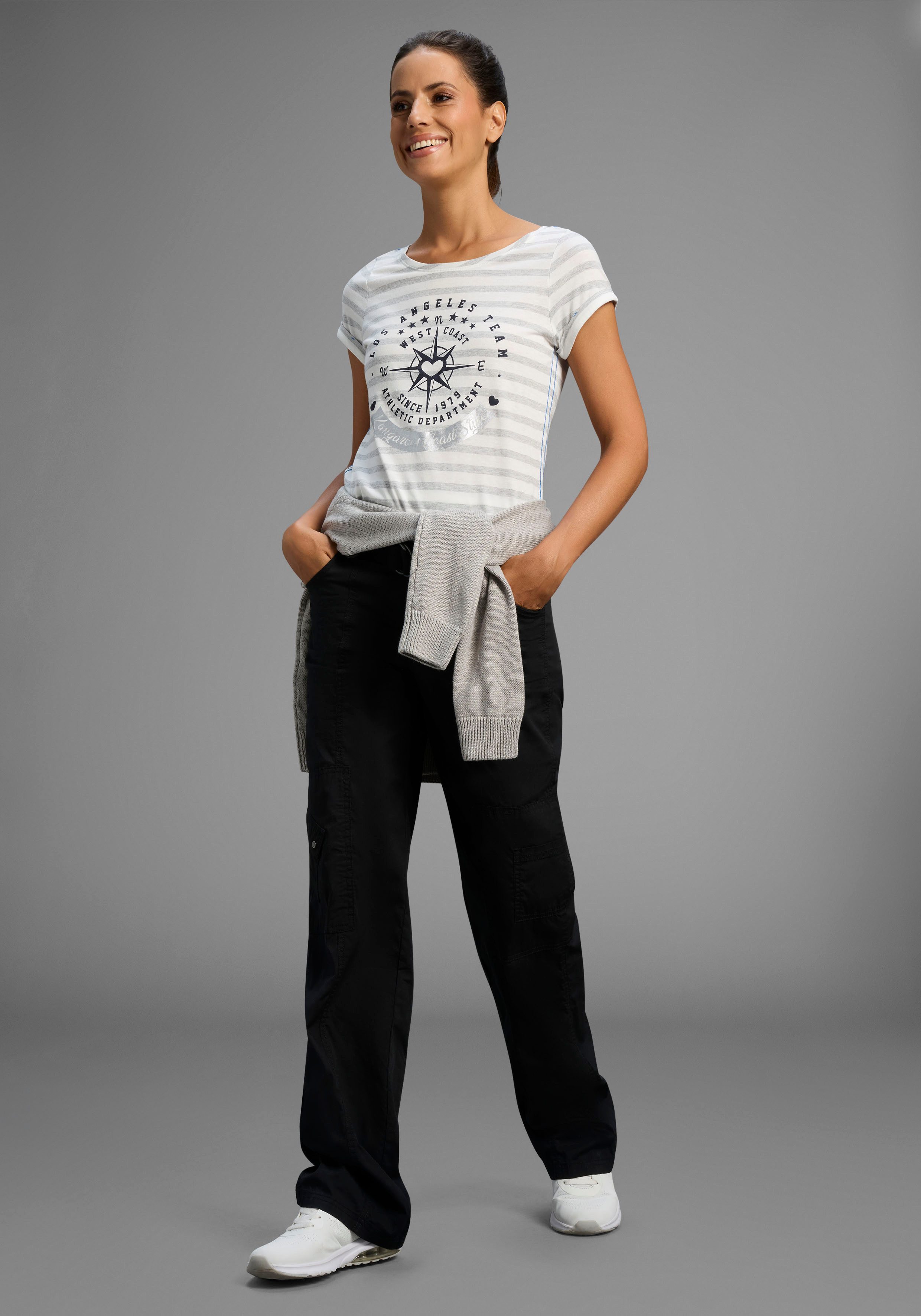 KangaROOS Shirt met print Korte mouwen, figuurvolgende snit, met metallic-print