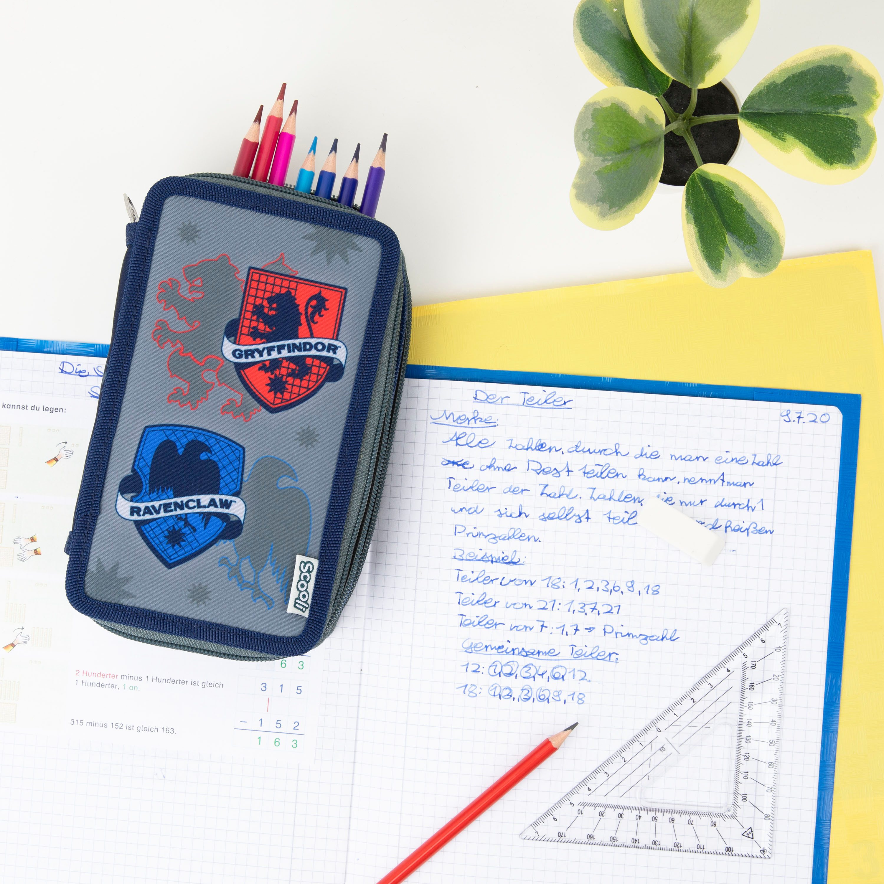 Scooli Etui Tripledecker, Harry Potter gevuld, inclusief geodriehoek