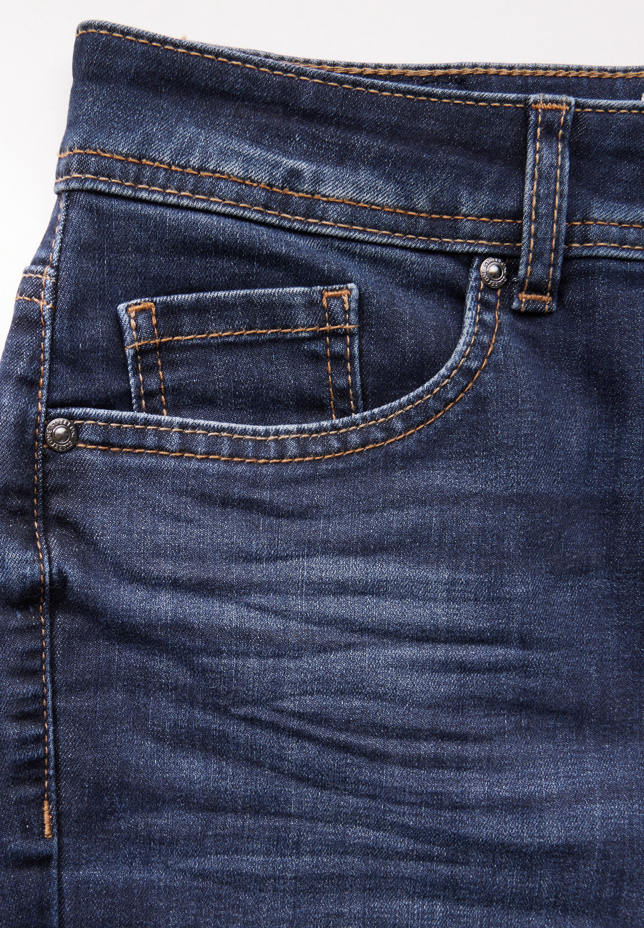 STREET ONE Bootcut jeans met dubbele knoop