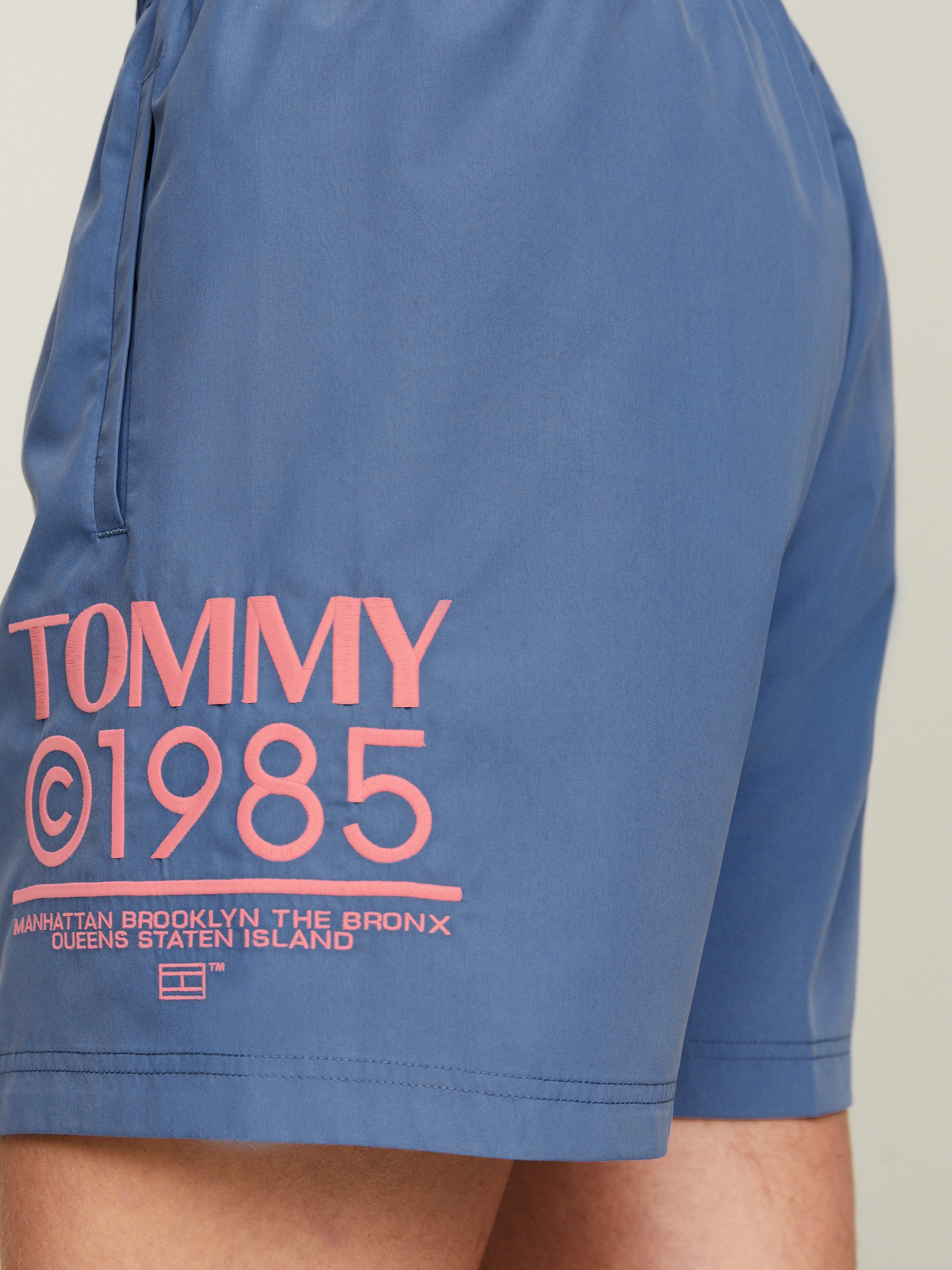 Tommy Hilfiger Swimwear Zwemshort SF MEDIUM DRAWSTRING met iconische logo-inscriptie