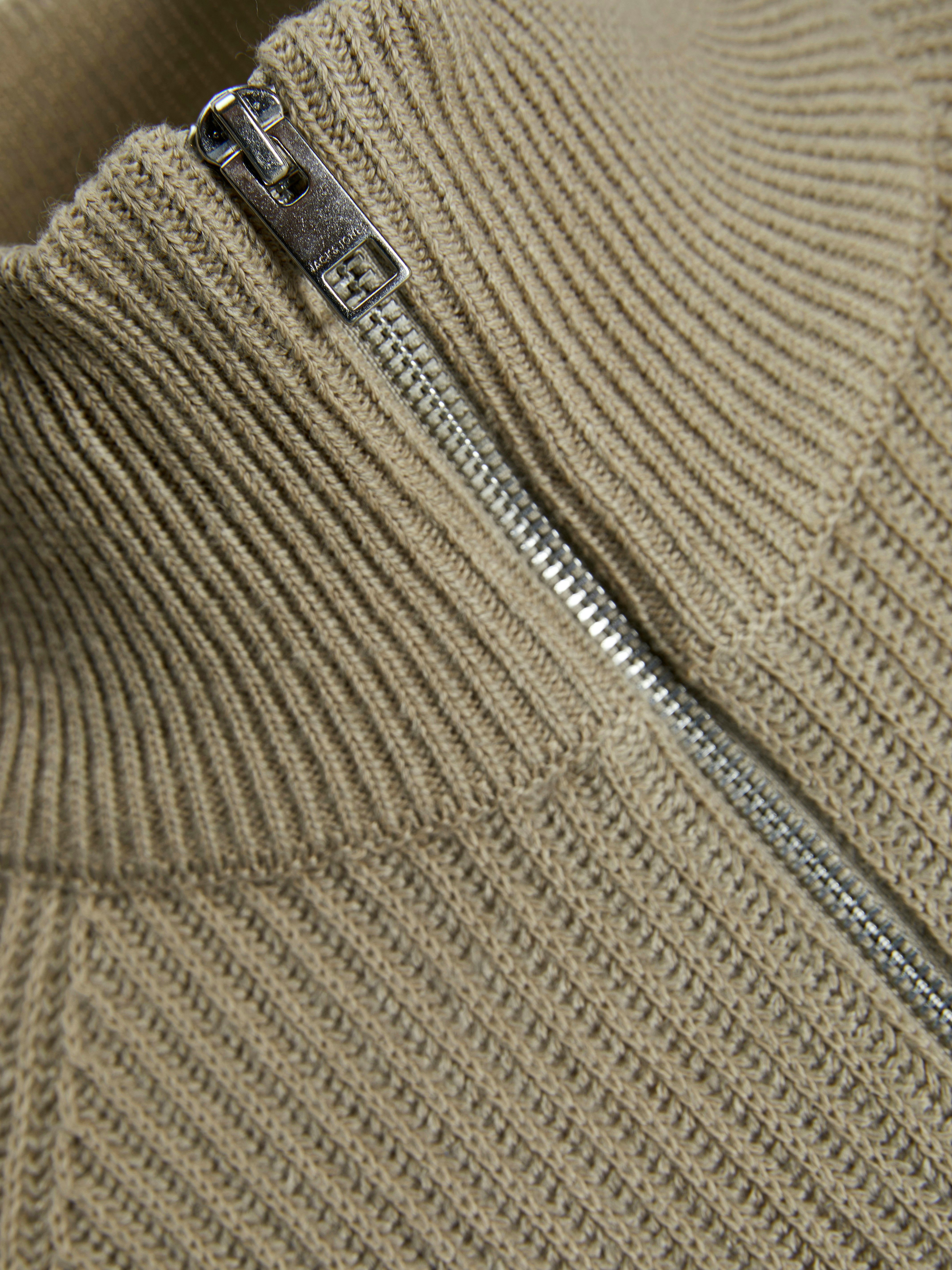 Jack & Jones Schipperstrui JJPANNEL KNIT HALF ZIP AW25