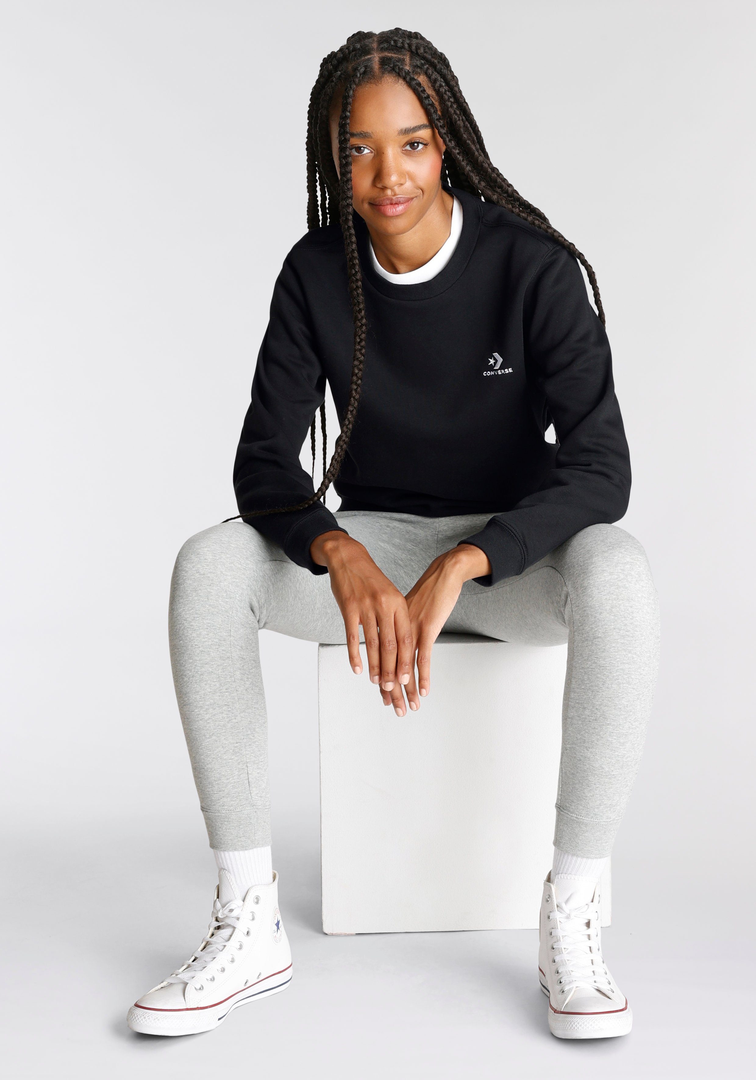 Converse Sweatshirt GO-TO EMBROIDERED STAR CHEVRON BRUSHED BACK FLEECE CREW SWEATSHIRT