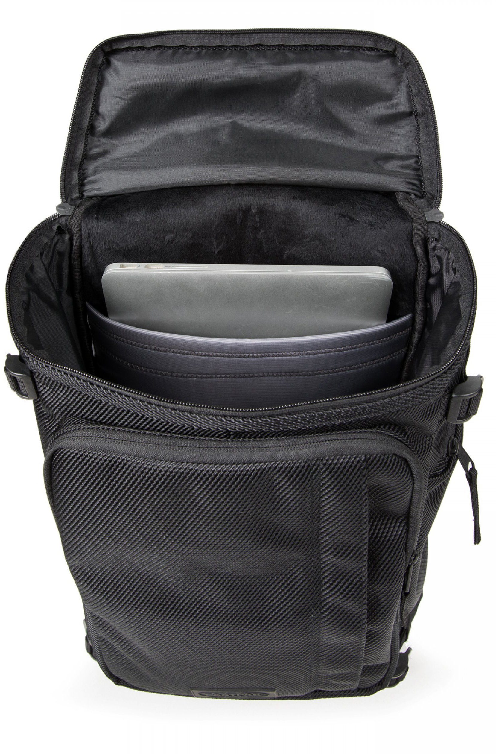 Eastpak Vrijetijdsrugzak TECUM top bevat gerecycled materiaal (global recycled standard)