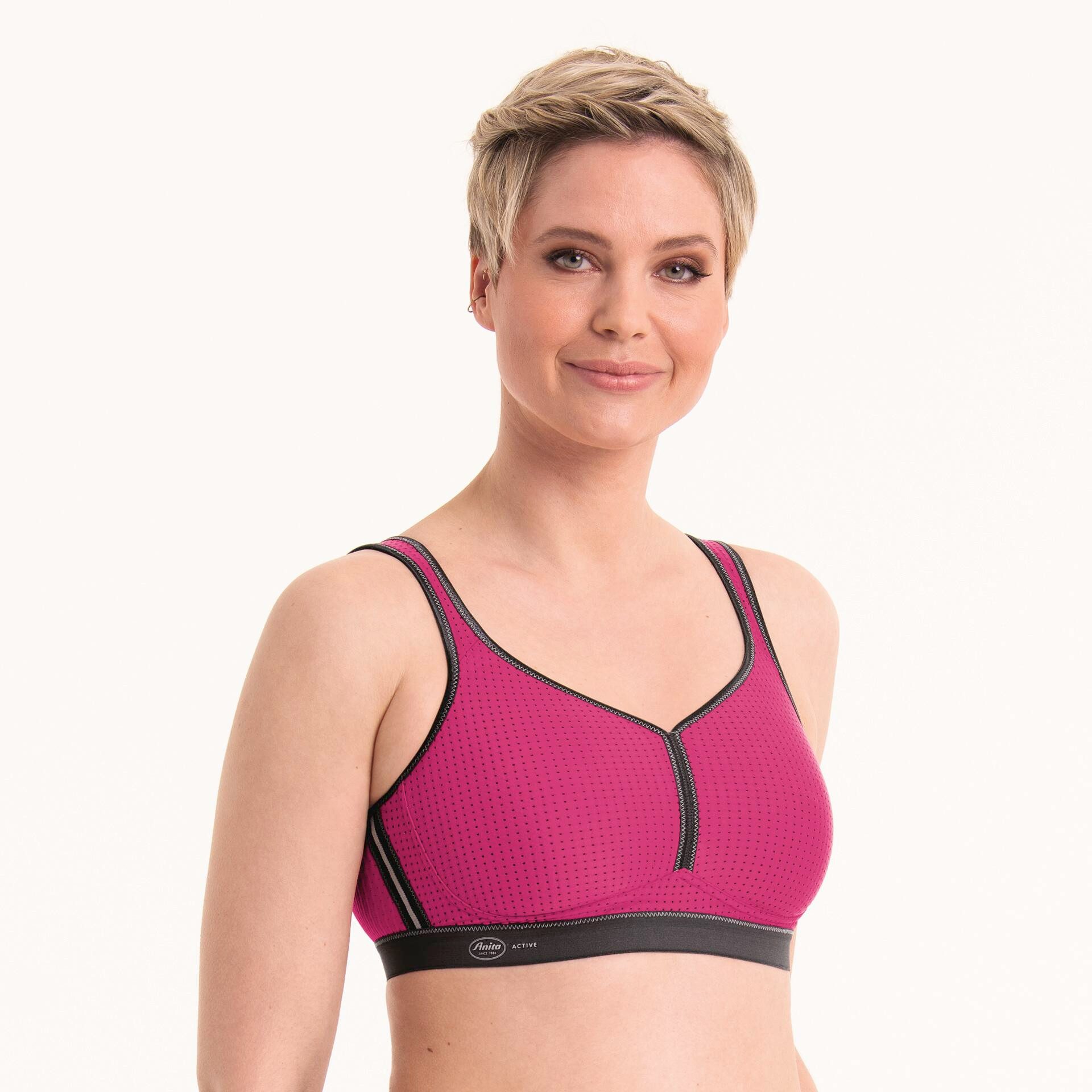 Anita Active Sport-bh PERFORMANCE Cup A-E, functionele stof cups voor een perfecte vochtafvoer...