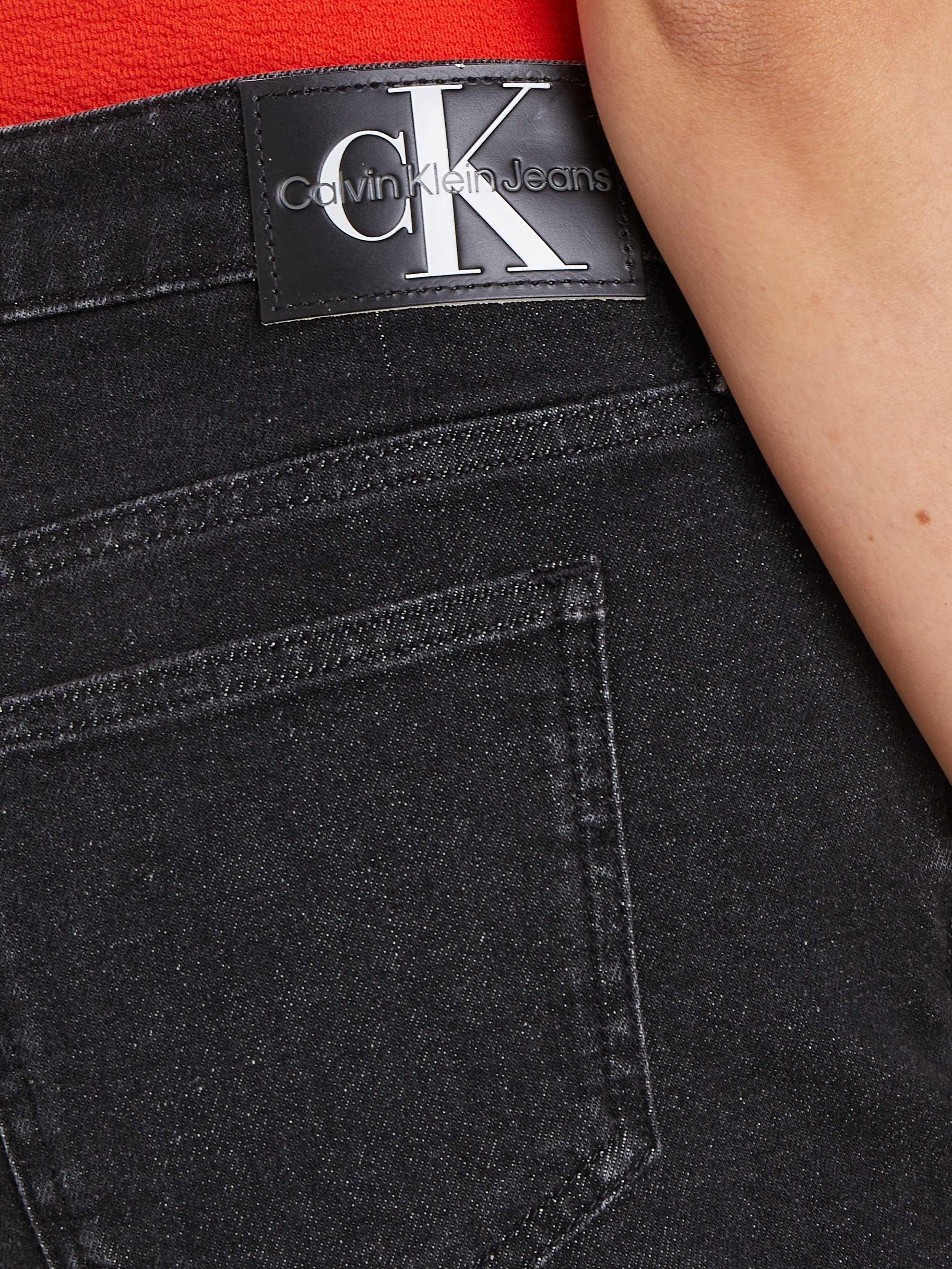 Calvin Klein Short MID RISE SHORT in 5-pocketsstijl