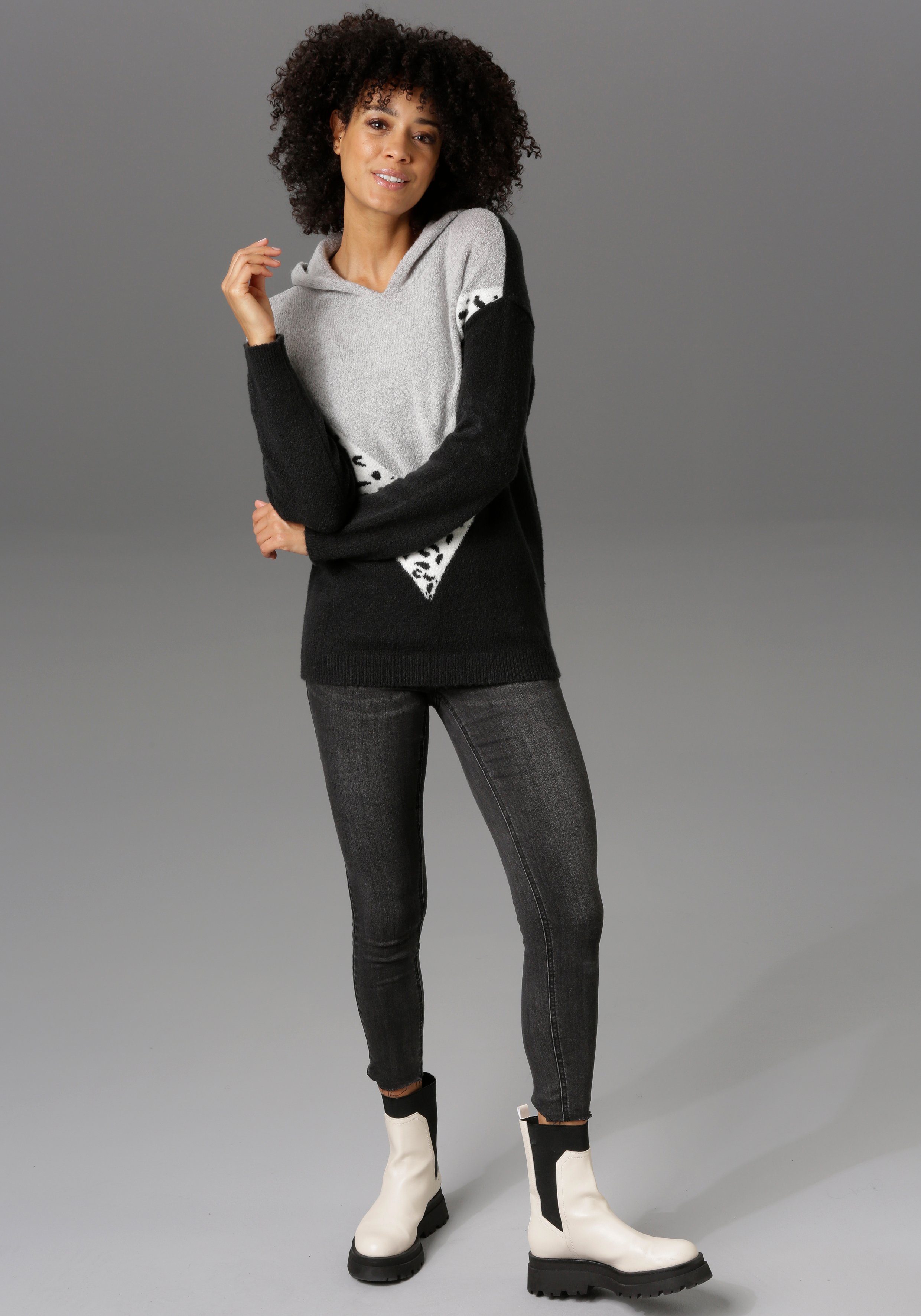 Aniston CASUAL Skinny fit jeans regular waist - met gerafelde voetzoom