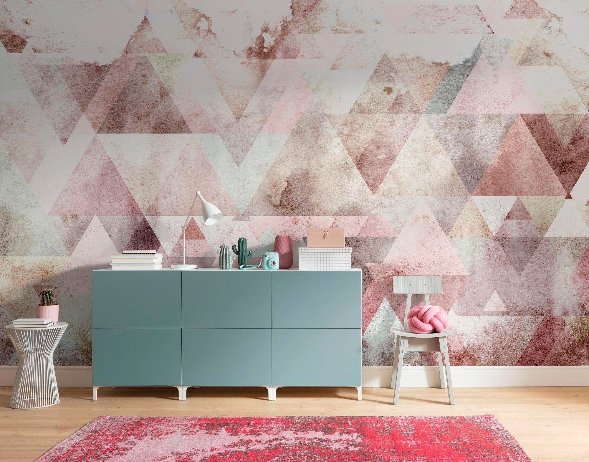 Komar Vliesbehang Digitale print vlies - Triangles Red - Afmeting 400 x 250 cm (1 stuk)