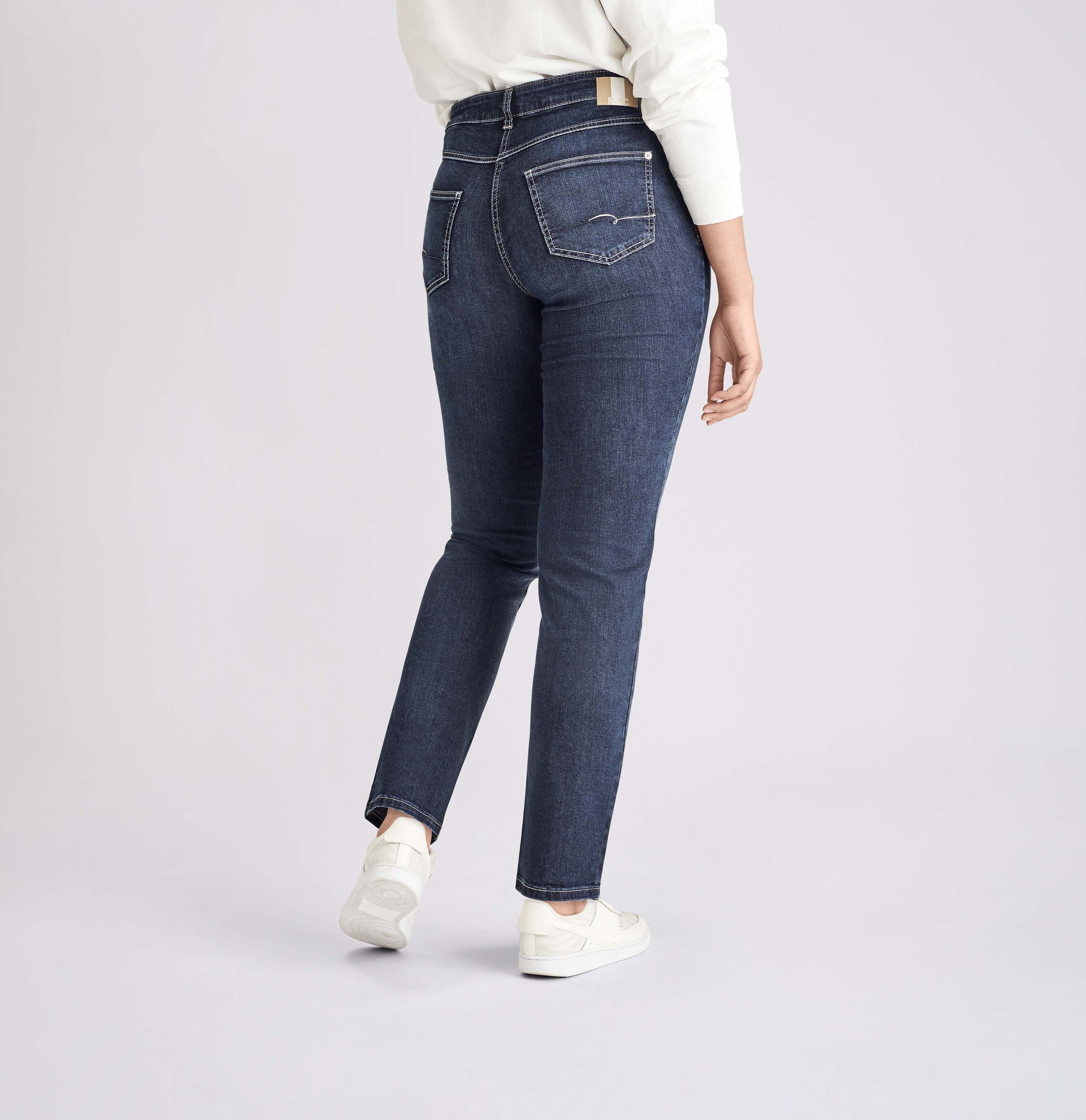 MAC Stretch jeans Melanie Recht model
