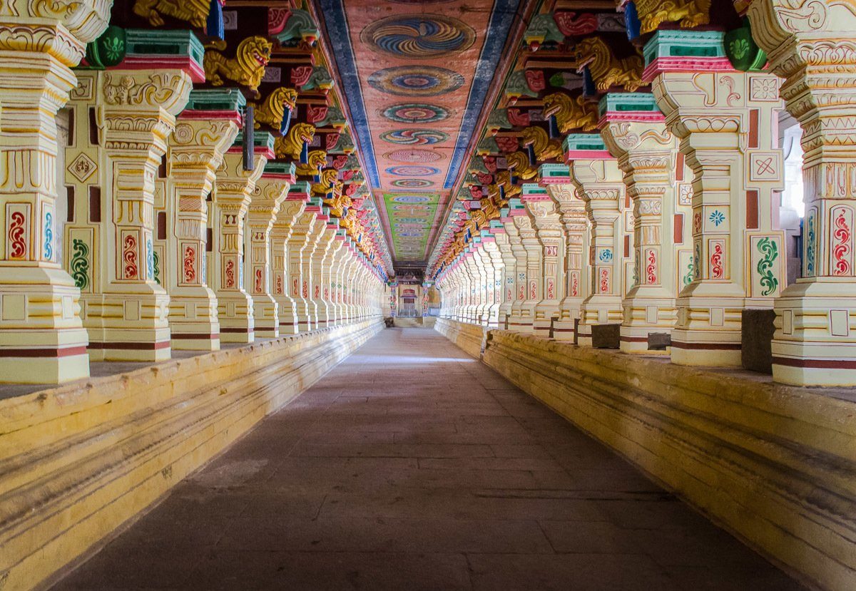 Papermoon Fotobehang Ramanathaswamy tempel Vliesbehang, eersteklas digitale print fotobehang maat 4 m x 2,6 m multicolor