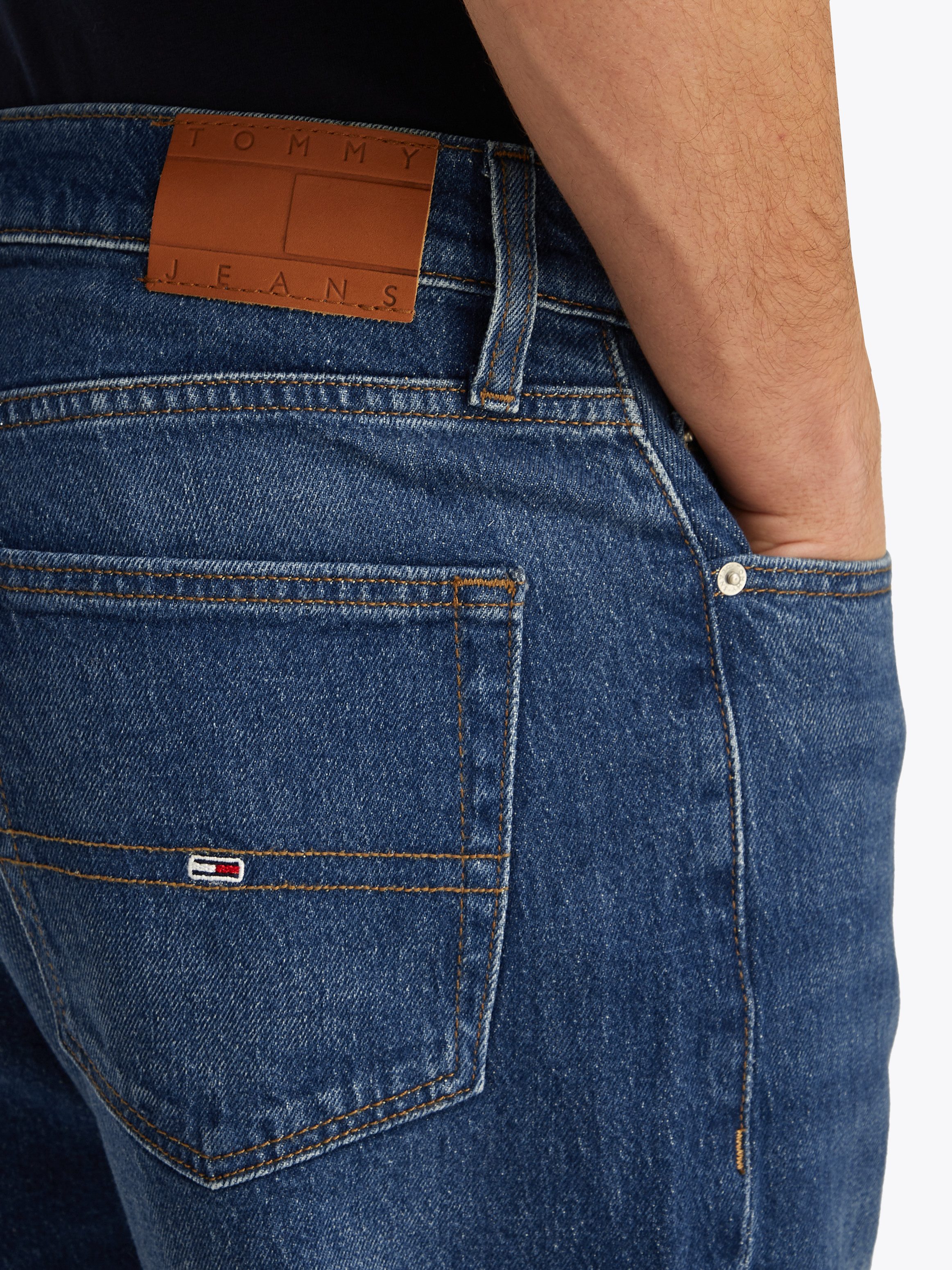 TOMMY JEANS Straight jeans Isaac Relaxed Tapered