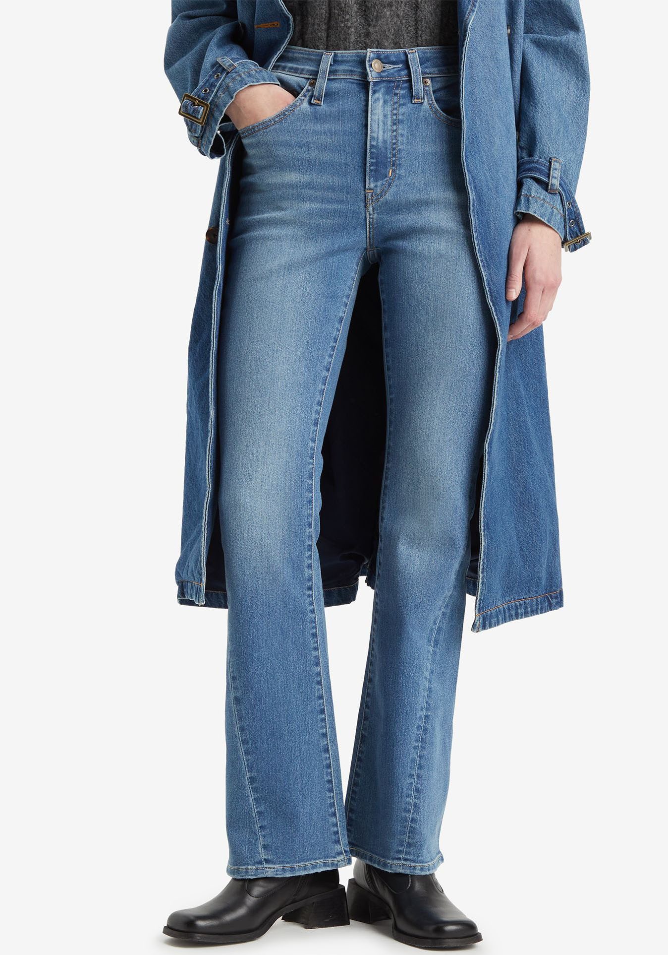 Levi's Bootcut jeans