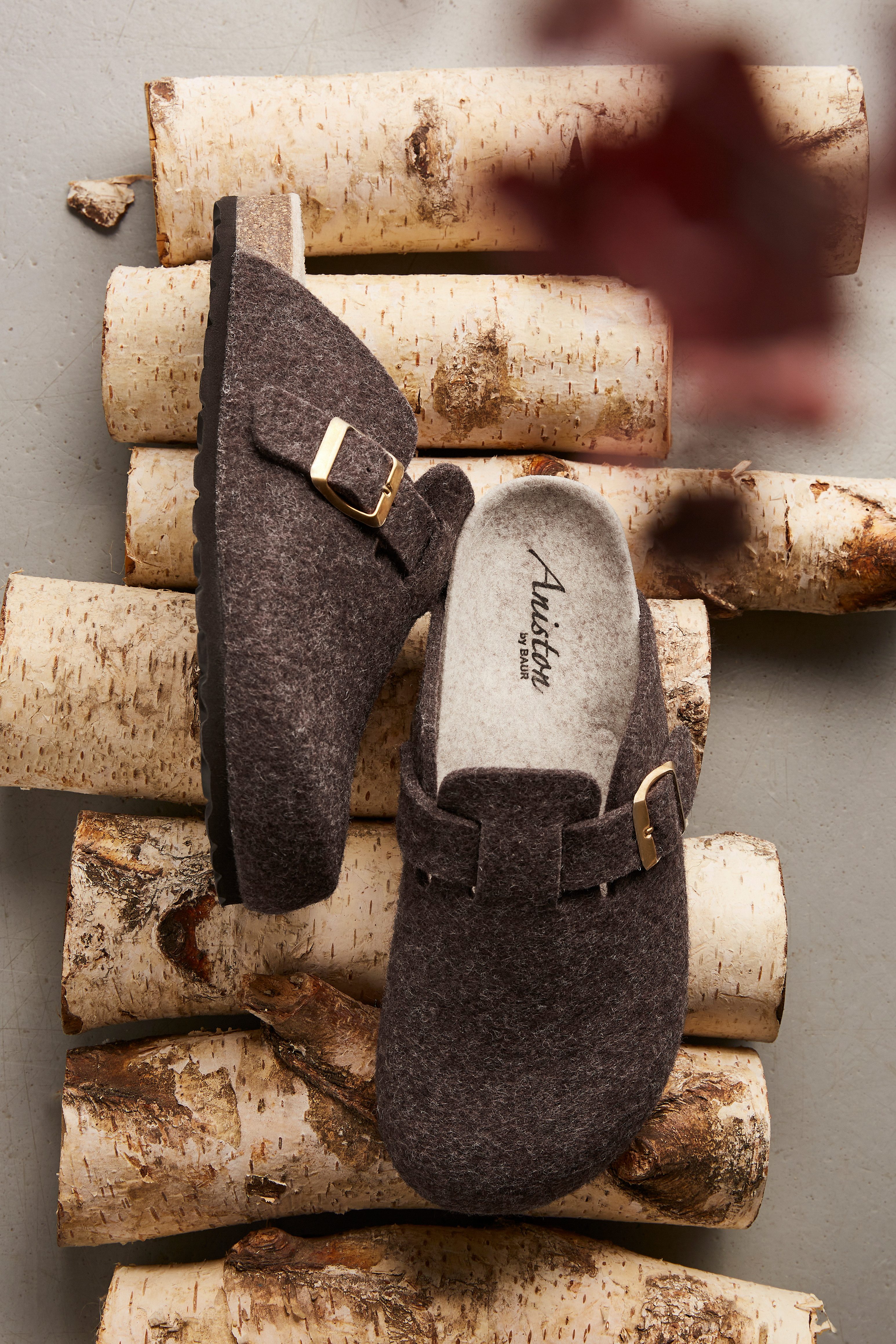 Aniston SHOES Clogs , huisschoen, homeslipper met verstelbaar riempje - nieuwe collectie