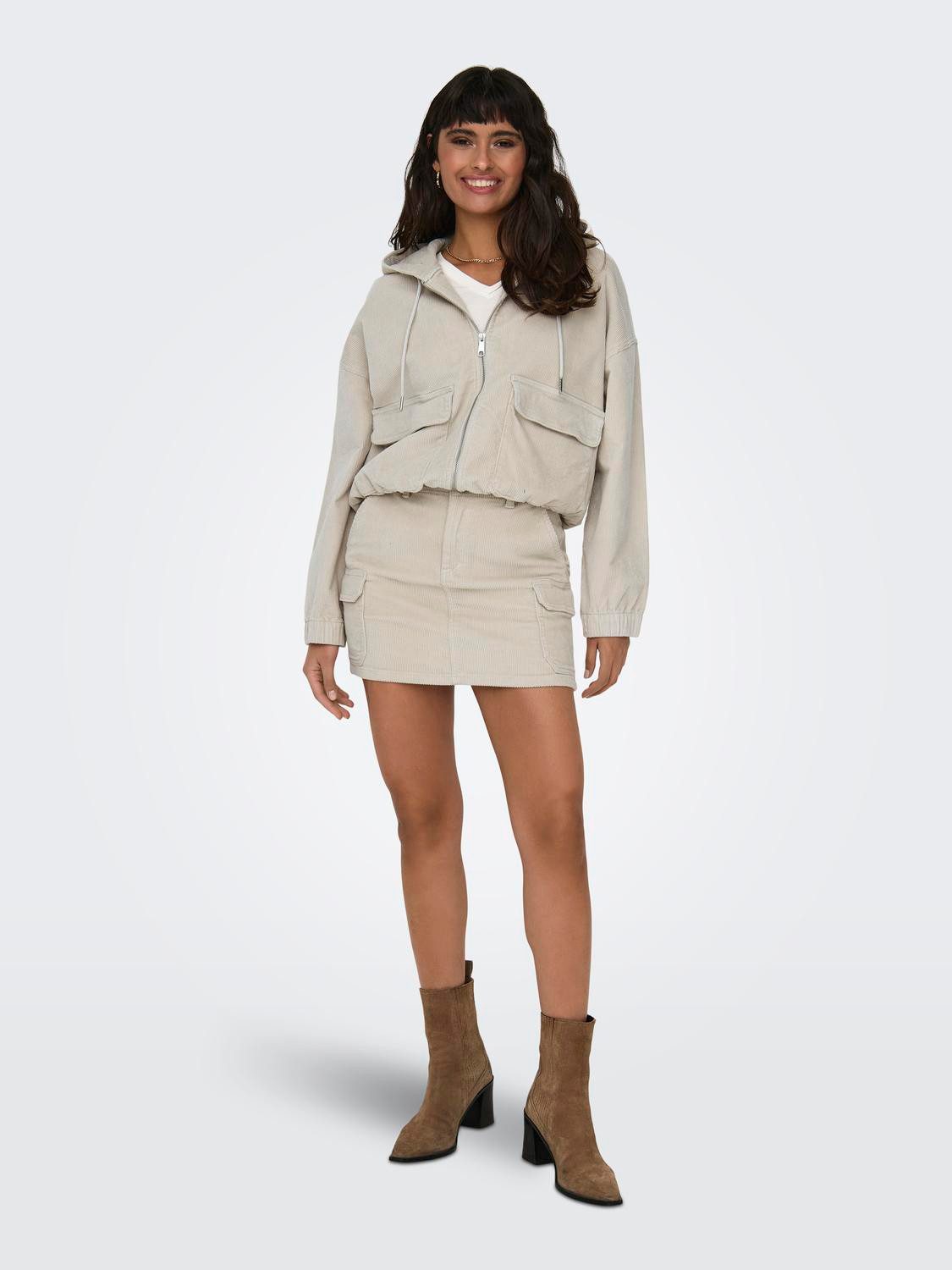 Only Cordjasje ONLKENZIE L/S CORD JACKET PNT NOOS