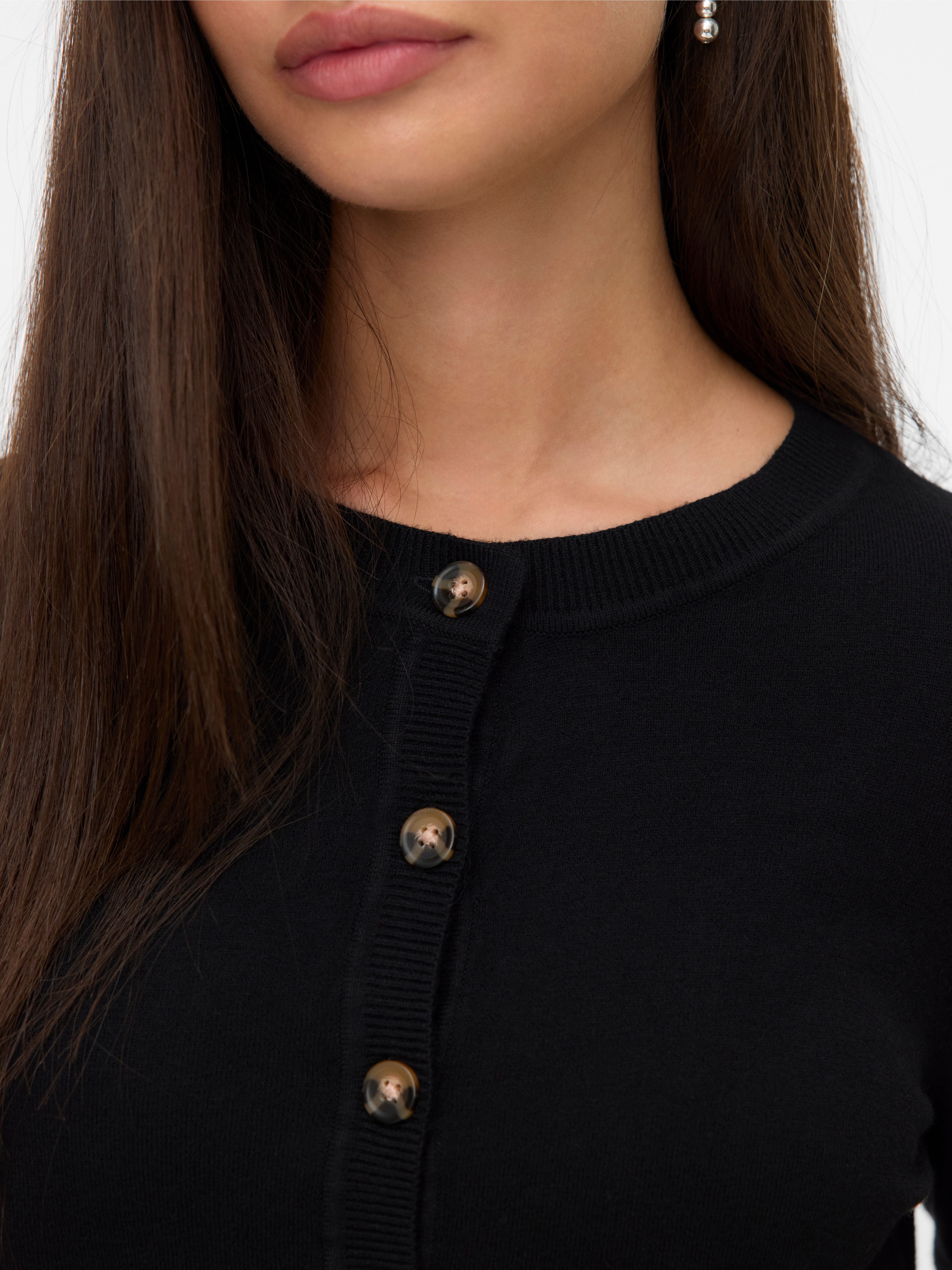 Vero Moda Vest VMSABA PLAIN LS O-NECK CARDIGAN NOOS