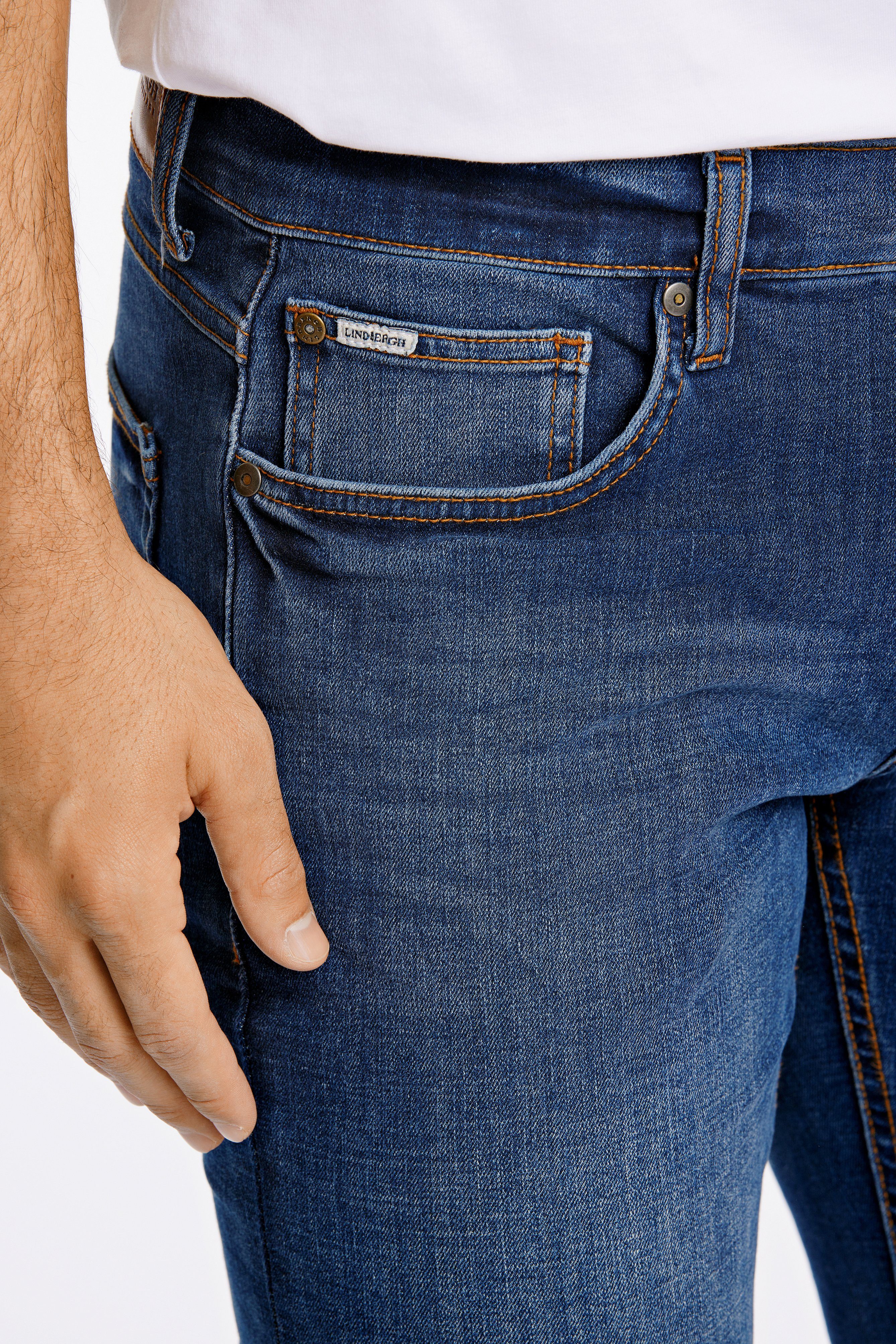 LINDBERGH 5-pocket jeans met donkere wassingen en stretch