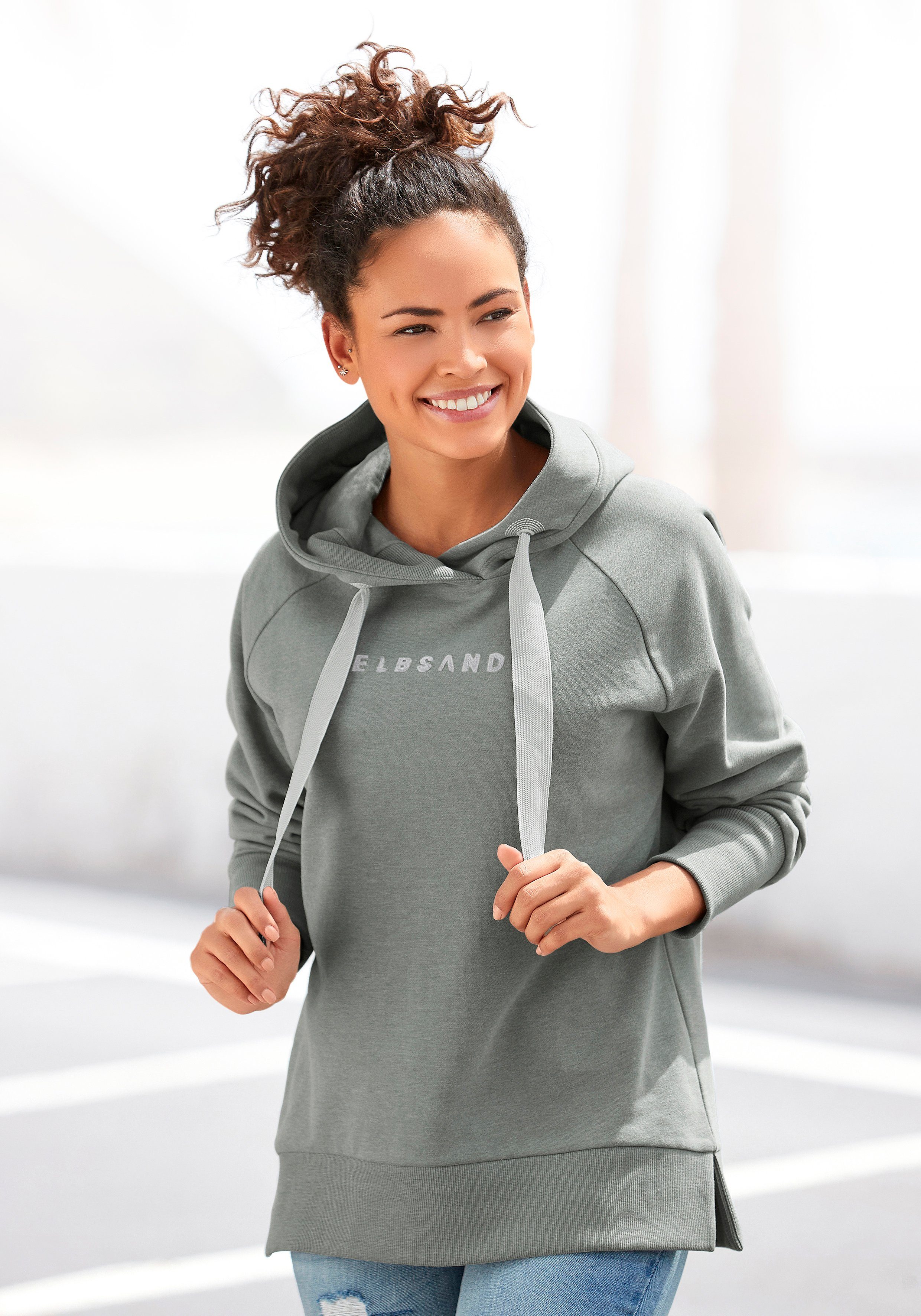 NU 20% KORTING: Elbsand Hoodie Svana met logoprint