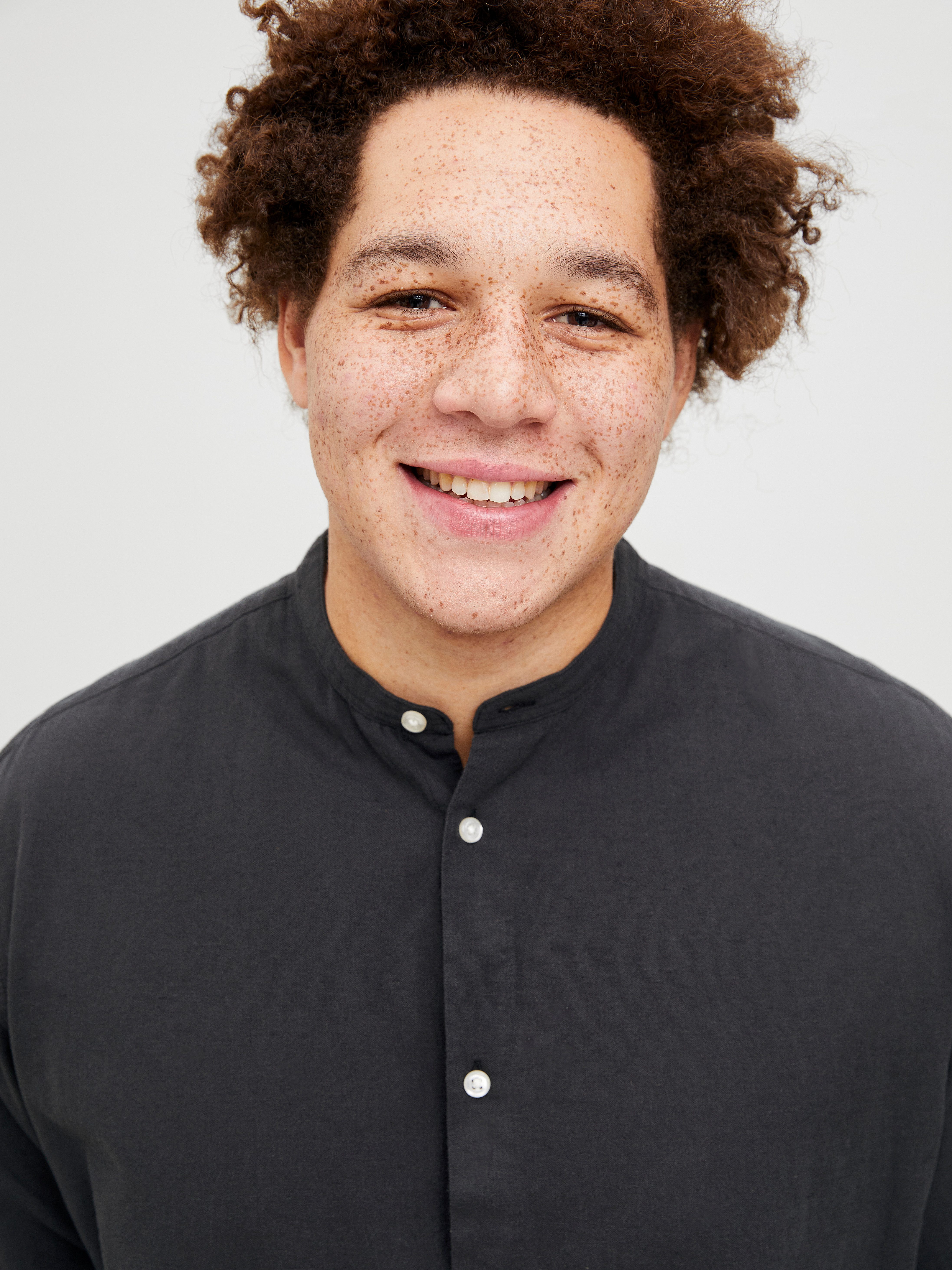 Jack & Jones PlusSize Overhemd met lange mouwen JJEBREEZE LINEN BLE BAND SHIRT LS SN PLS