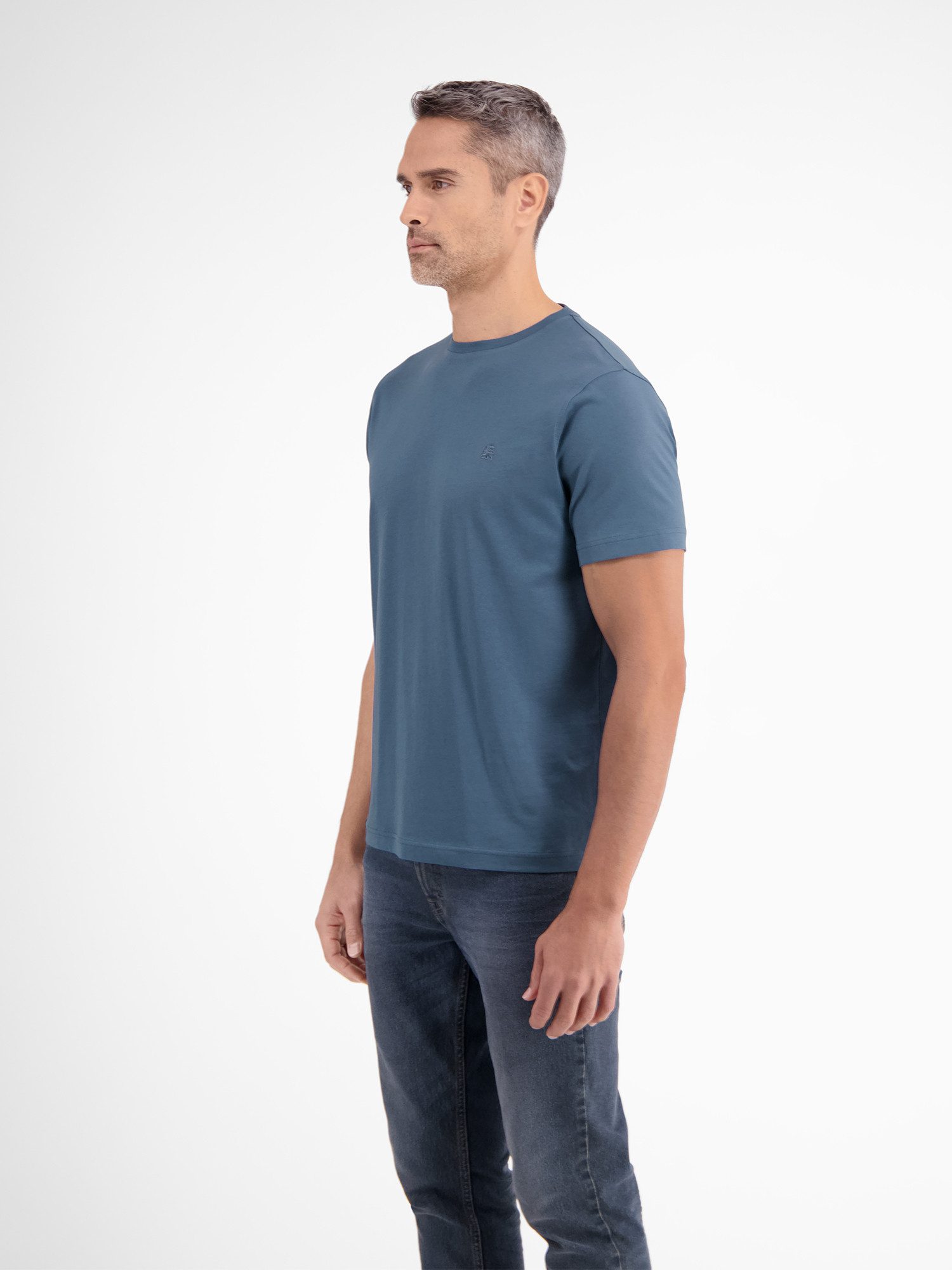 Lerros T-shirt LERROS basic T-shirt met logostiksel, effen