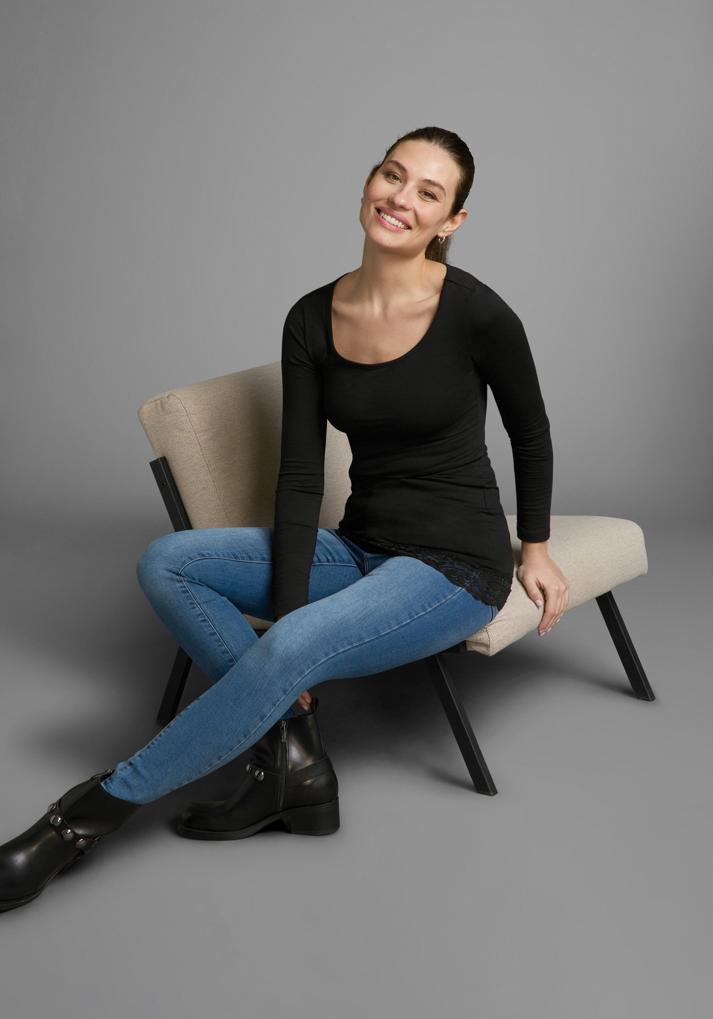 AJC Lang shirt Lange mouwen, figuurvolgende snit, effen, ronde hals