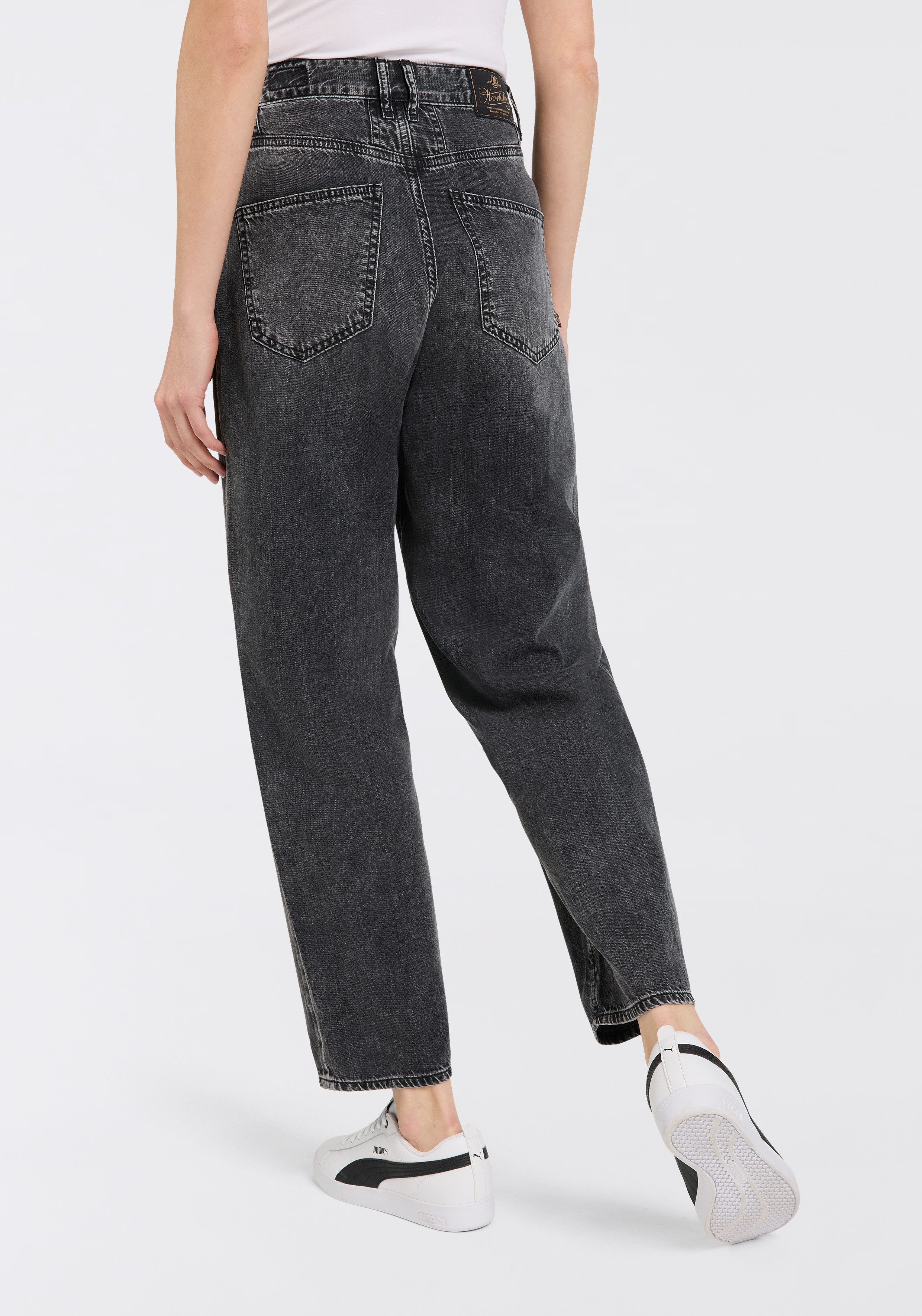 Herrlicher 5-pocket jeans Brooke Denim Black met figuurnaden, in 7/8-lengte