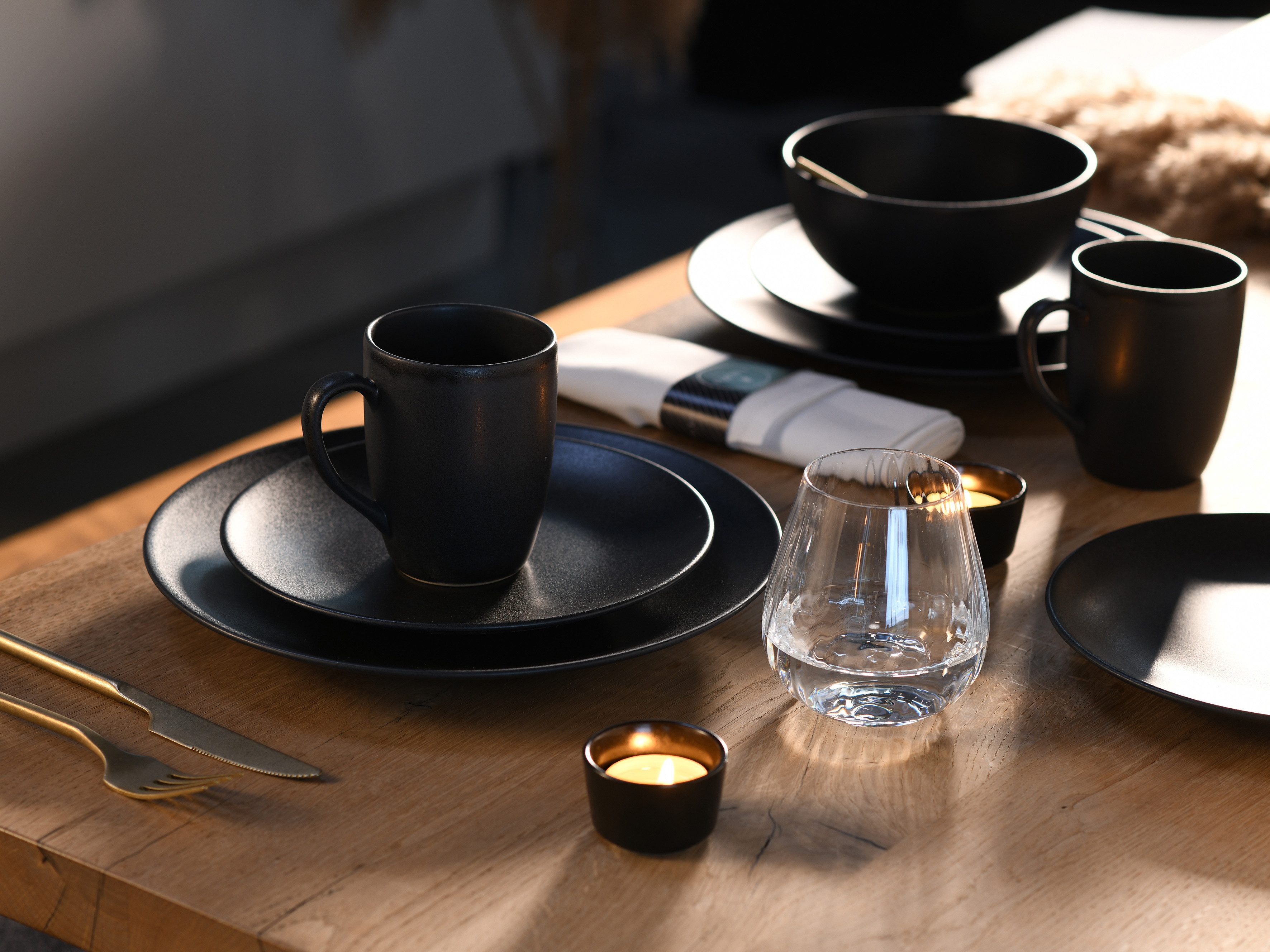 CreaTable Combi-servies Servies-set Soft Touch Black Servies, zwart, zijdemat glazuur, 16 delen, voor 4 personen (set, 16-delig)