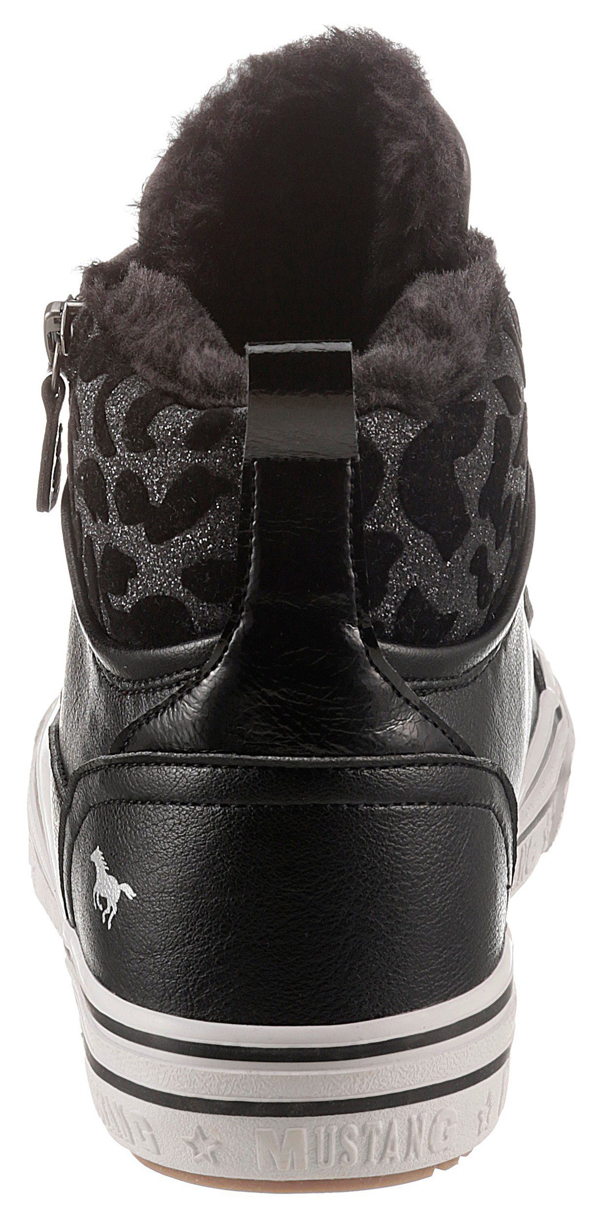 Mustang Shoes Sneakers met gedessineerde kraag van imitatiebont