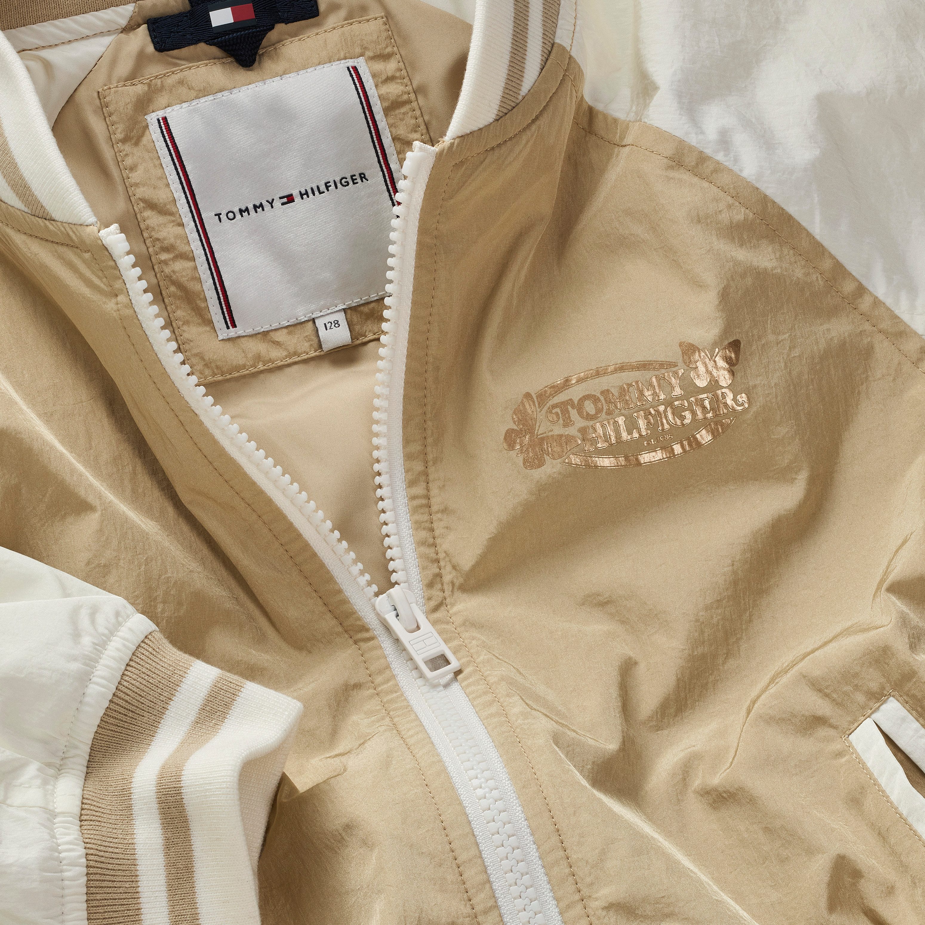 Tommy Hilfiger Blouson BUTTERFLY GRAPHIC BOMBER JACKET voor kinderen tot 16 jaar, met glanzende vlinderprint