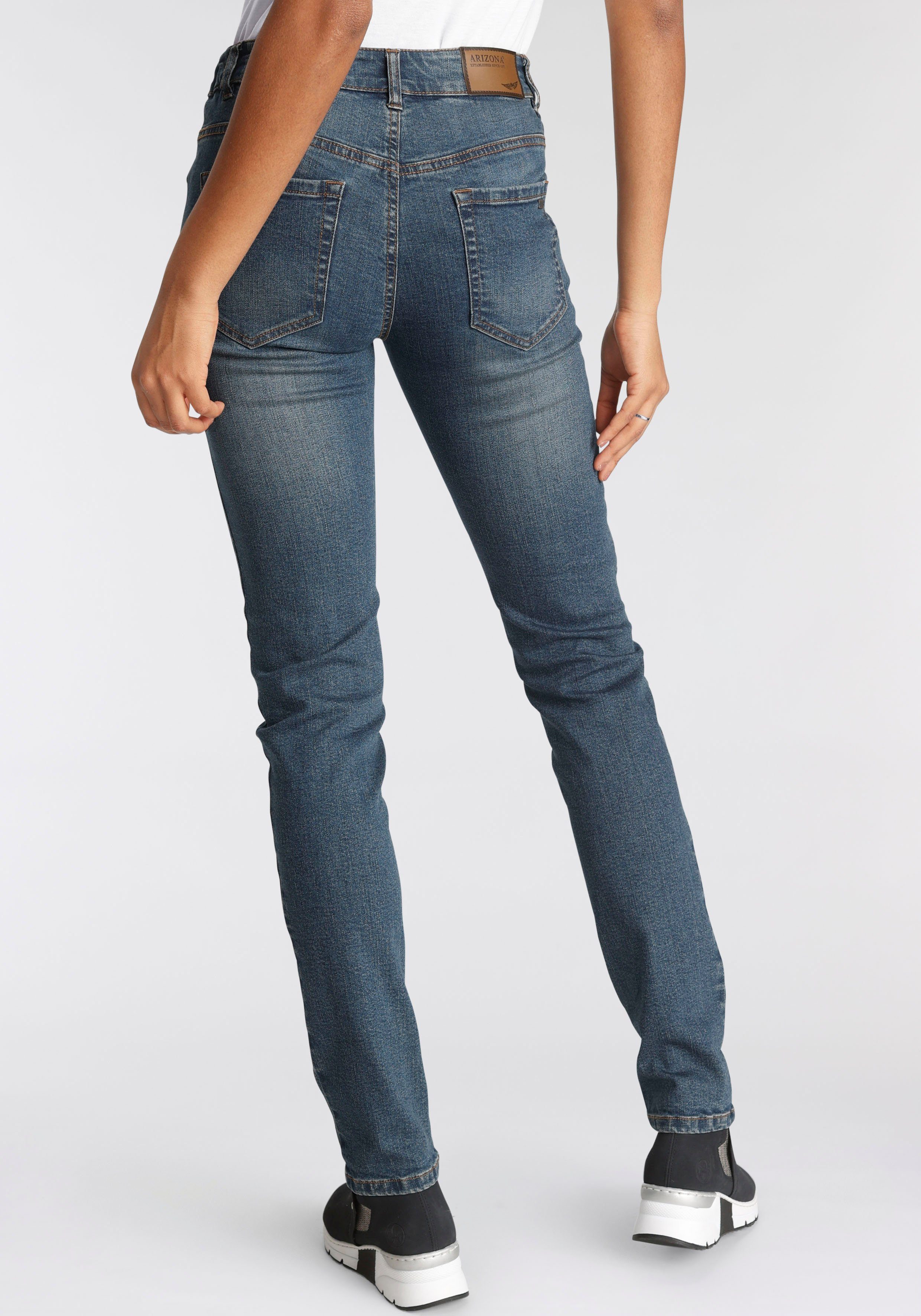 Arizona Slim fit jeans Tailleband met zij-elastiek inzet smalle pasvorm, skinny jeans, used-wassing, hoge taille