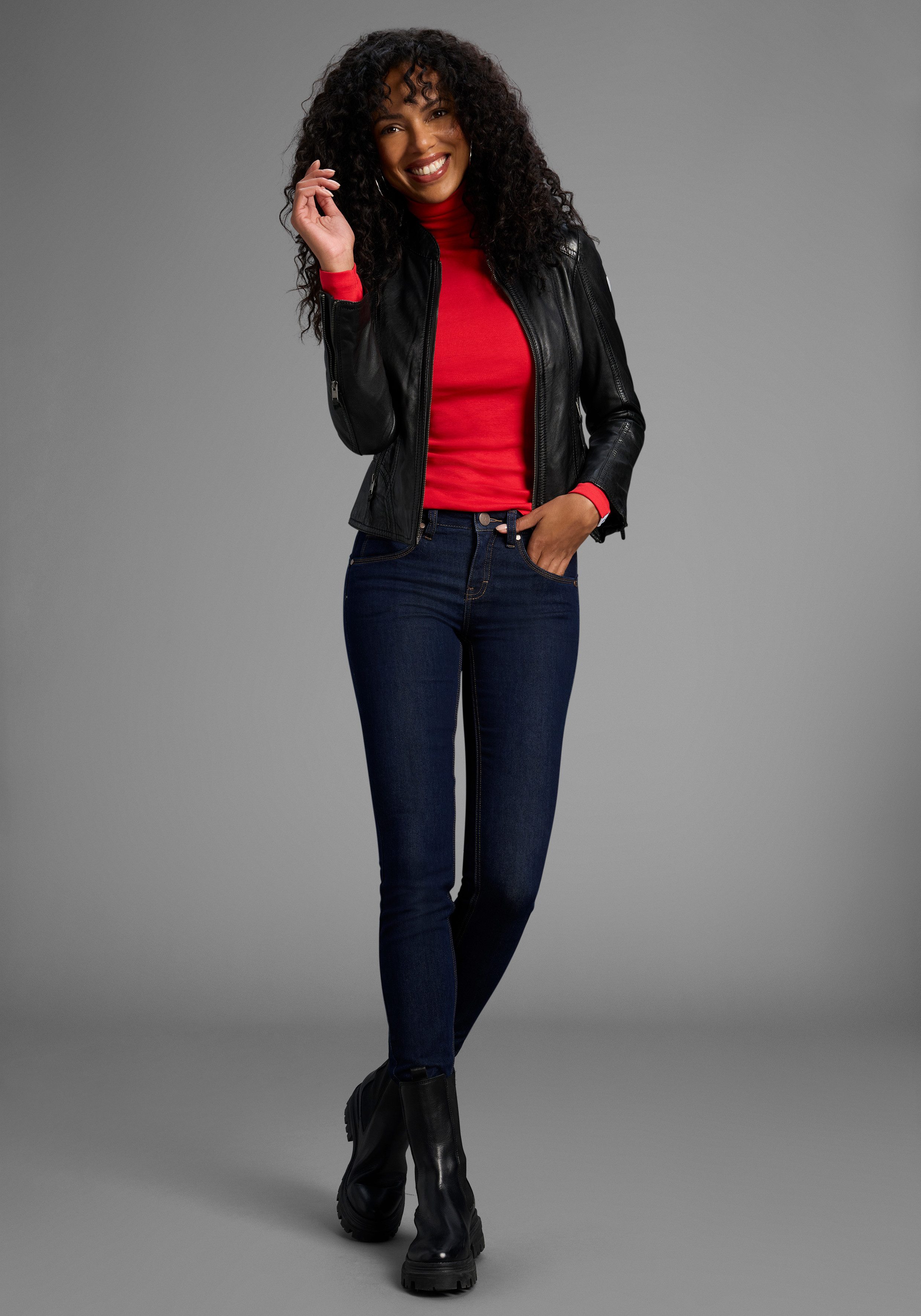 Arizona Skinny fit jeans Shaping skinny pasvorm, normale taille, in stretchkwaliteit, used-look