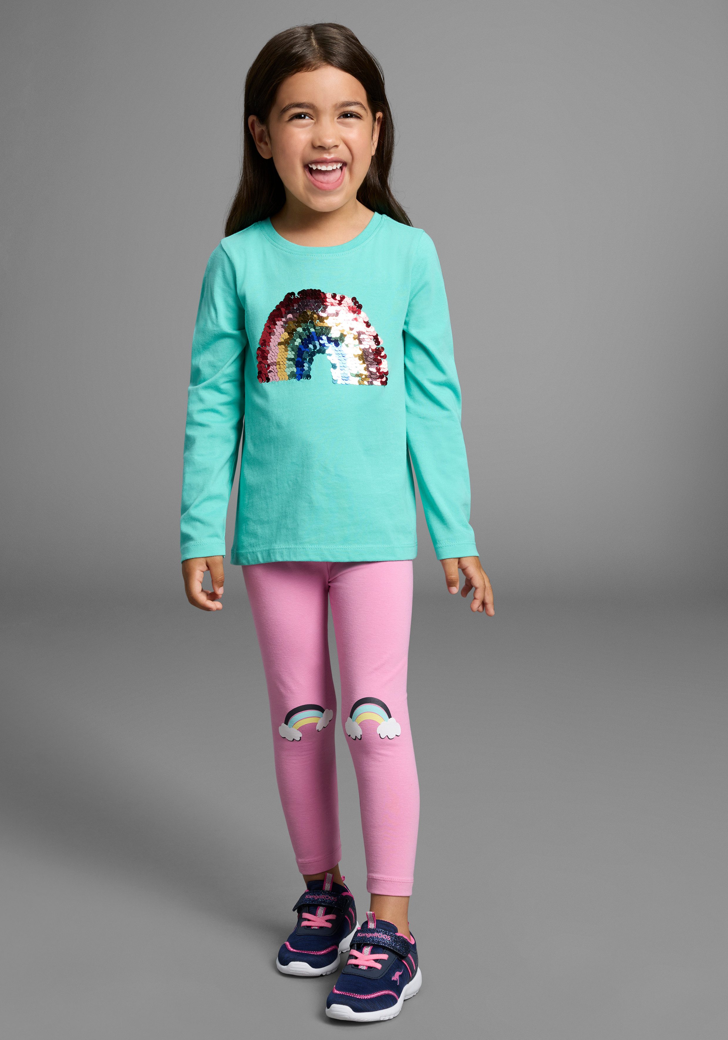 KIDSWORLD Shirt met lange mouwen Regenboog pailletten-applicatie Lange mouwen, basic pasvorm, met glanzende pailletten-applicaties