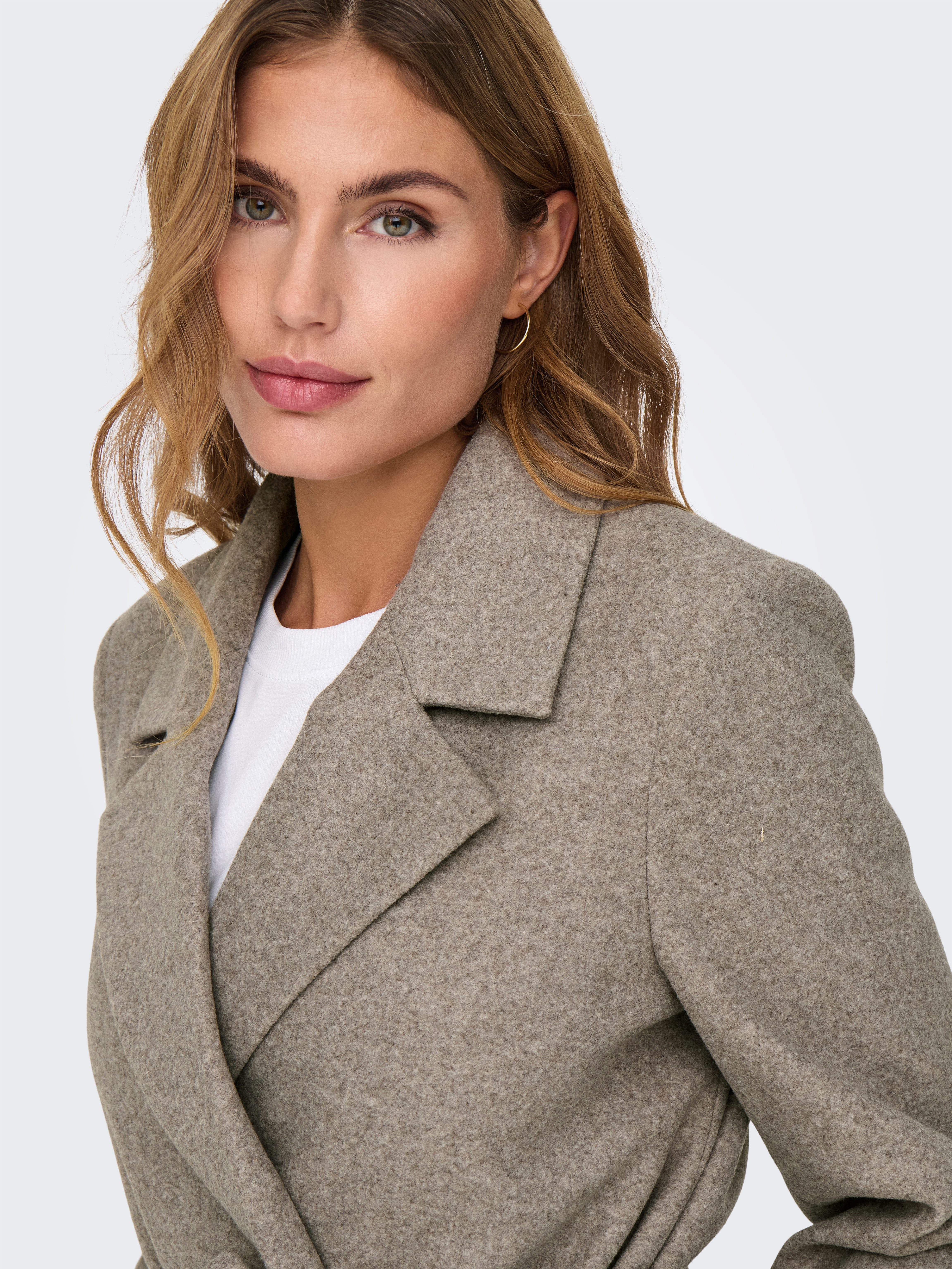 Only Korte jas ONLALVILDA LIFE SHORT WRAP COAT OTW