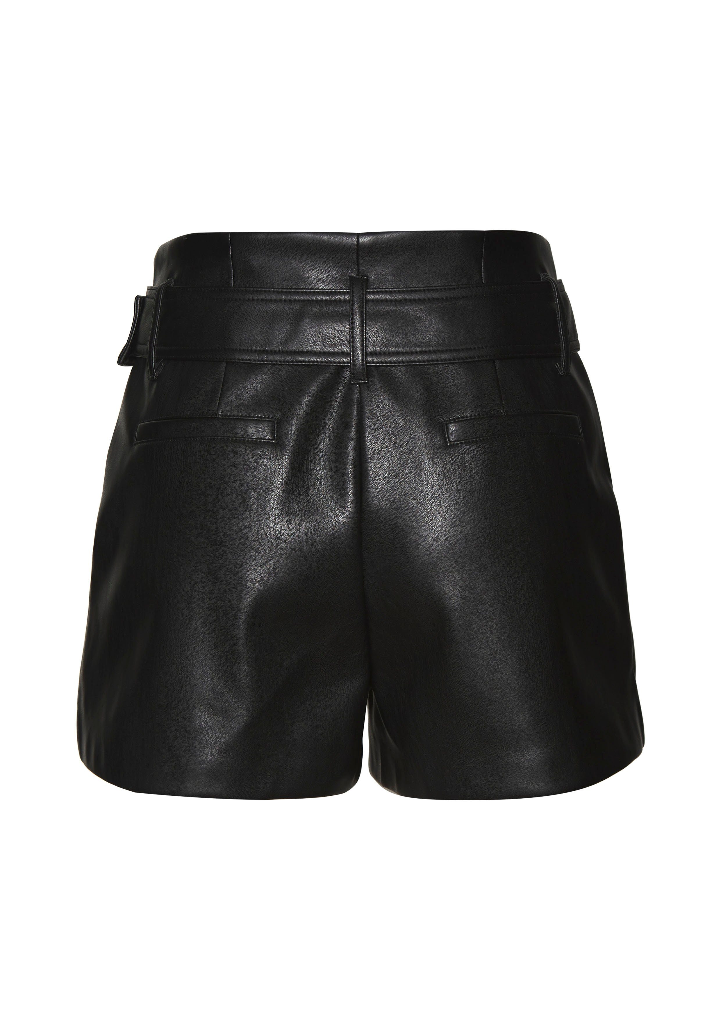 Lascana Short uit kunstleer, kunstleren shorts, elegant, modieus (Met riem)