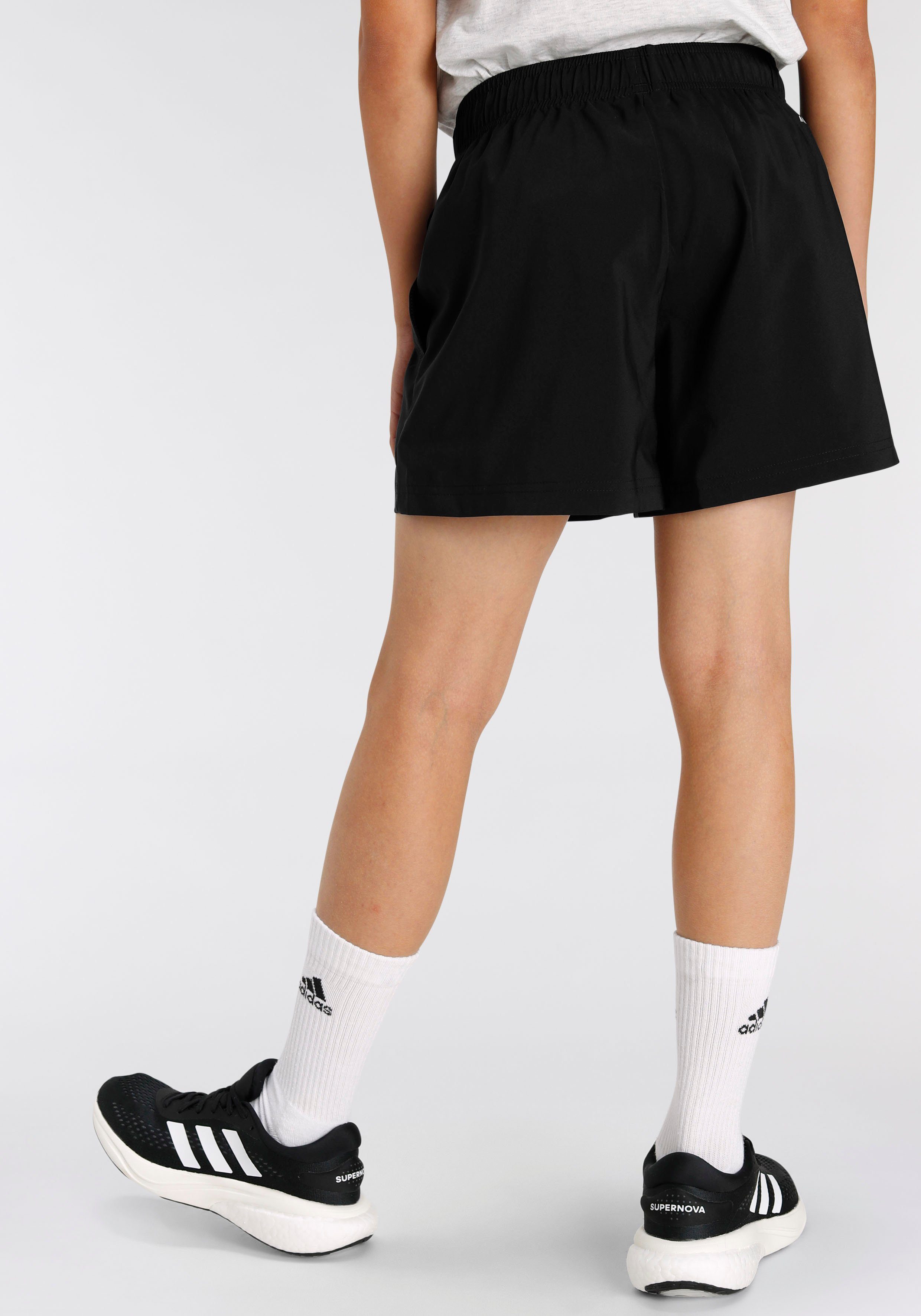 adidas Sportswear Short ESSENTIALS SMALL LOGO CHELSEA (1-delig)