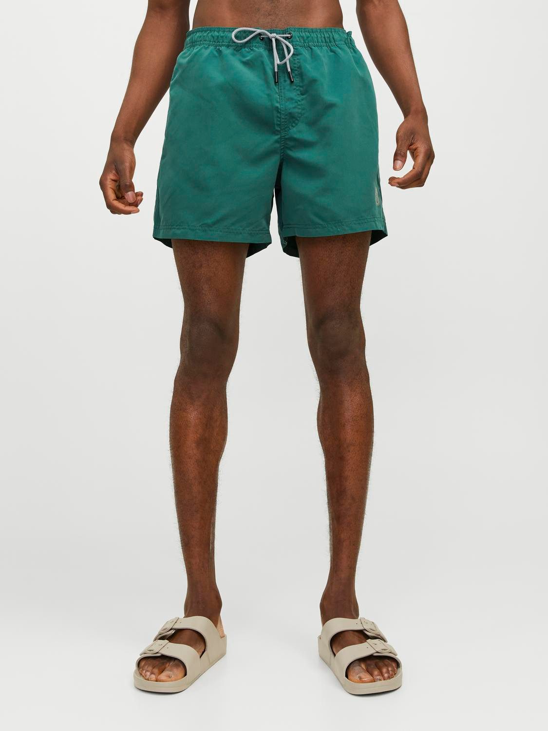 Jack & Jones Zwemshort JPSTFIJI JJSWIM SOLID SN LY smal gesneden zwemshorts voor het strand van...