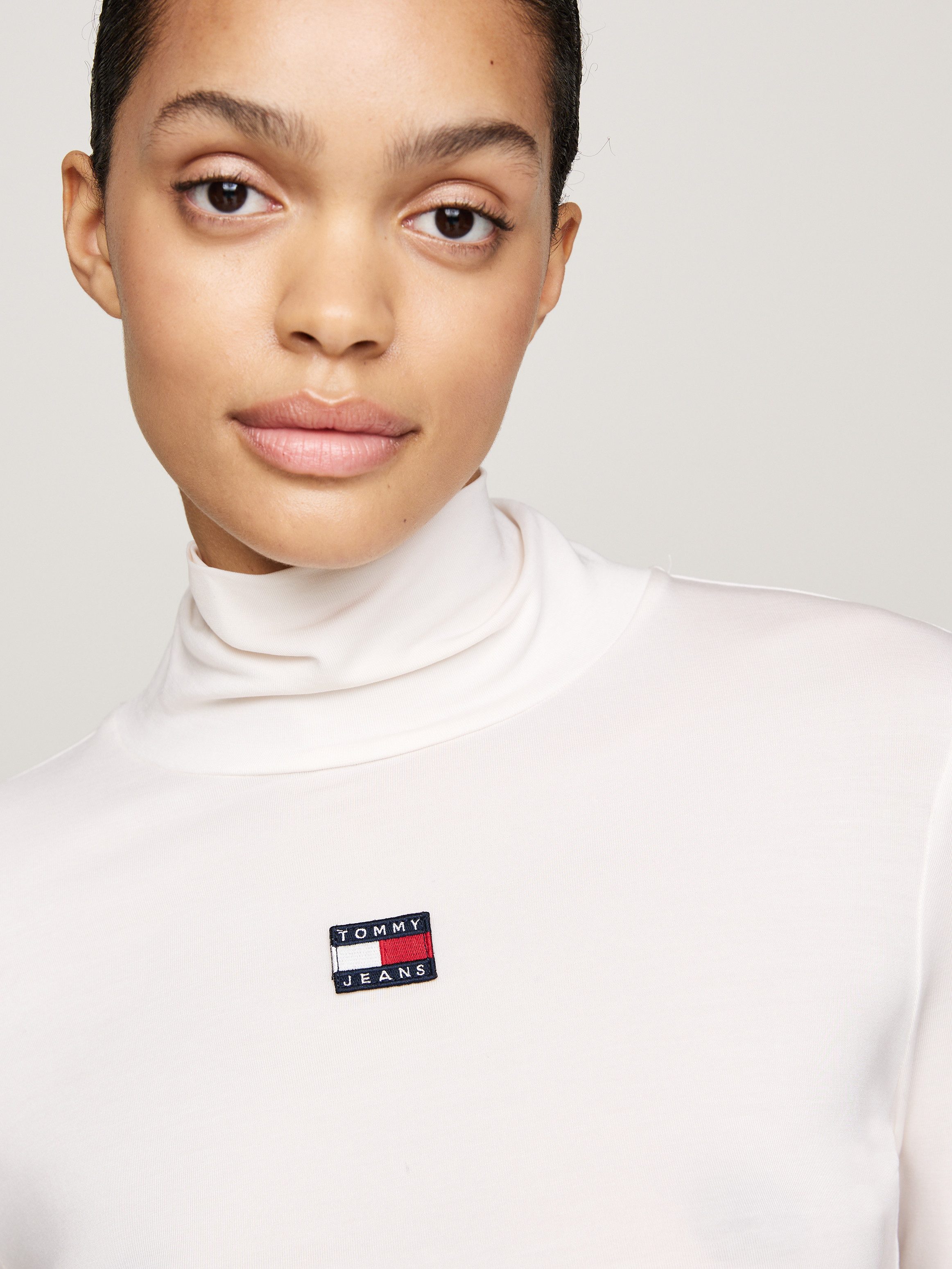 TOMMY JEANS Shirt met lange mouwen TJW SLIM BADGE MOCKNECK