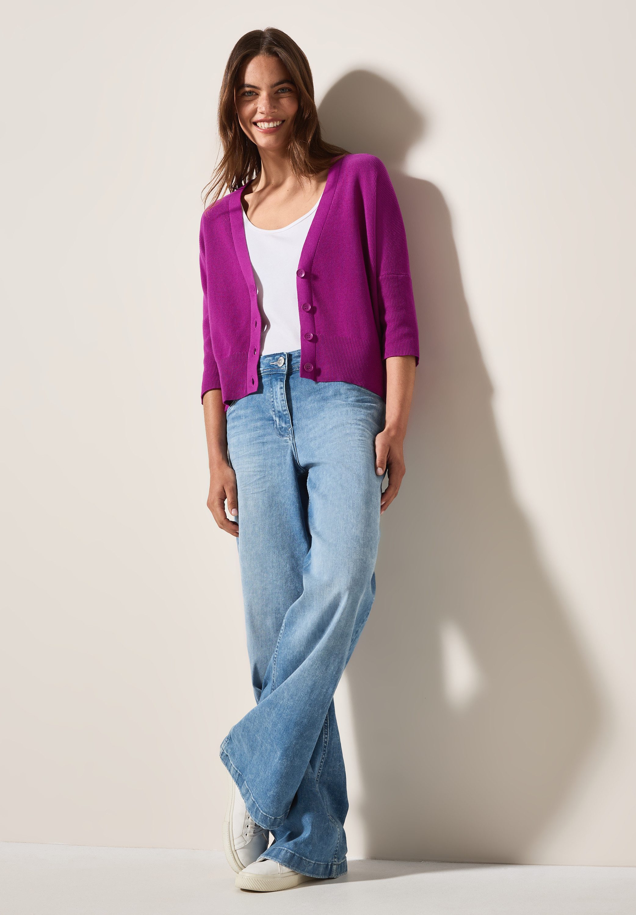 Cecil Cardigan met structuur en knoopsluiting