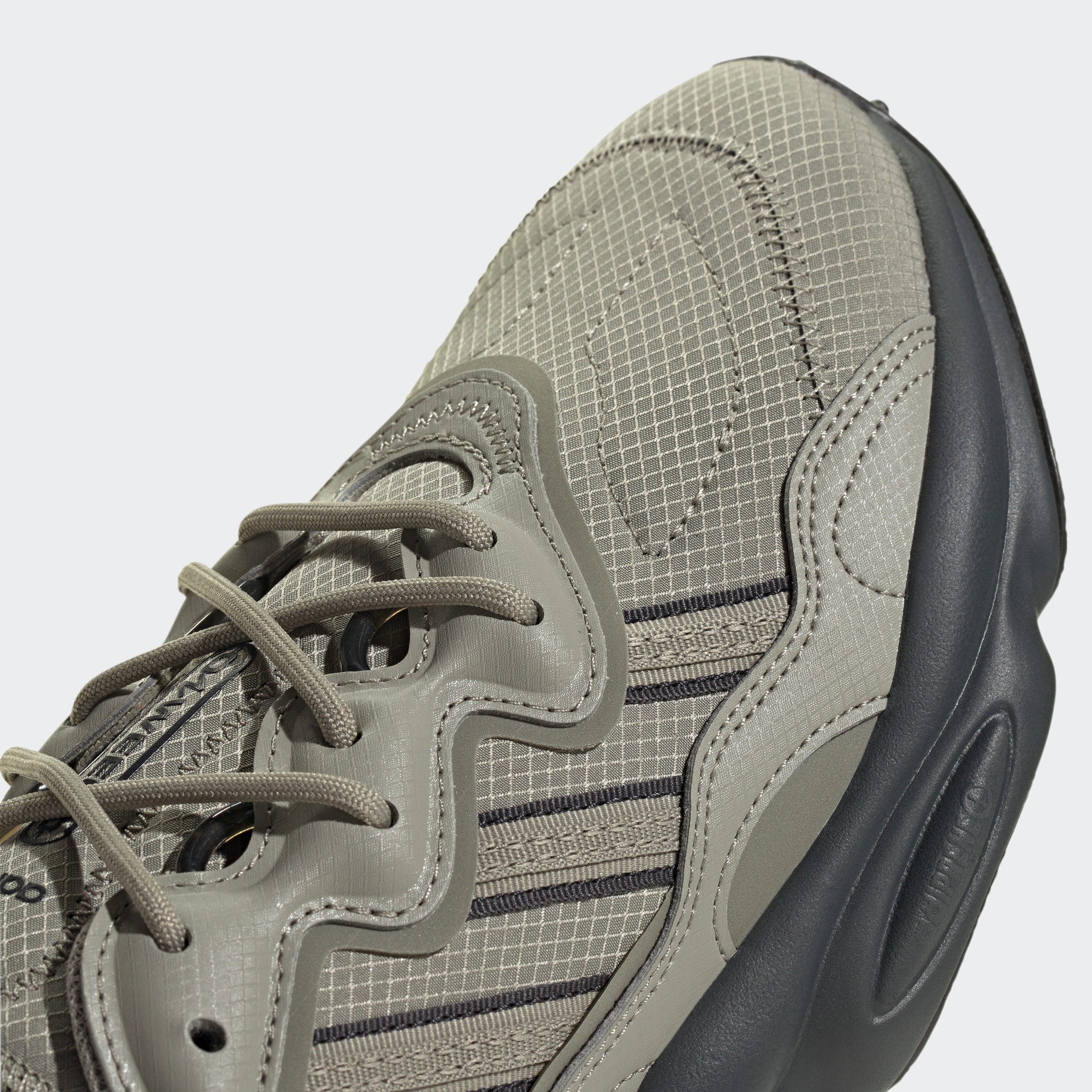 adidas Originals Sneakers OZWEEGO