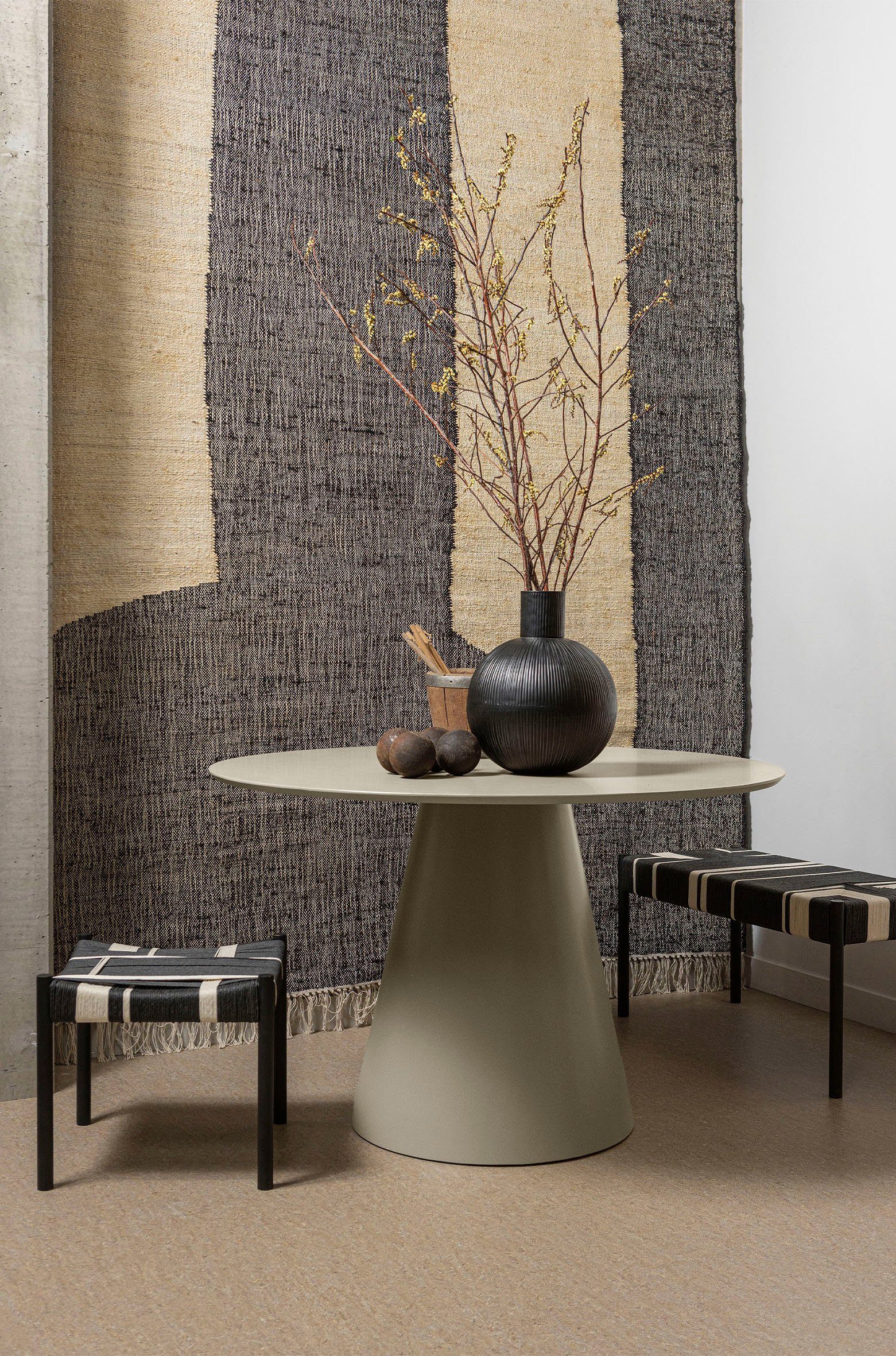 WOOOD Eettafel JORRE voldoende ruimte voor 4-5 personen, h 76 cm x ø 120 cm