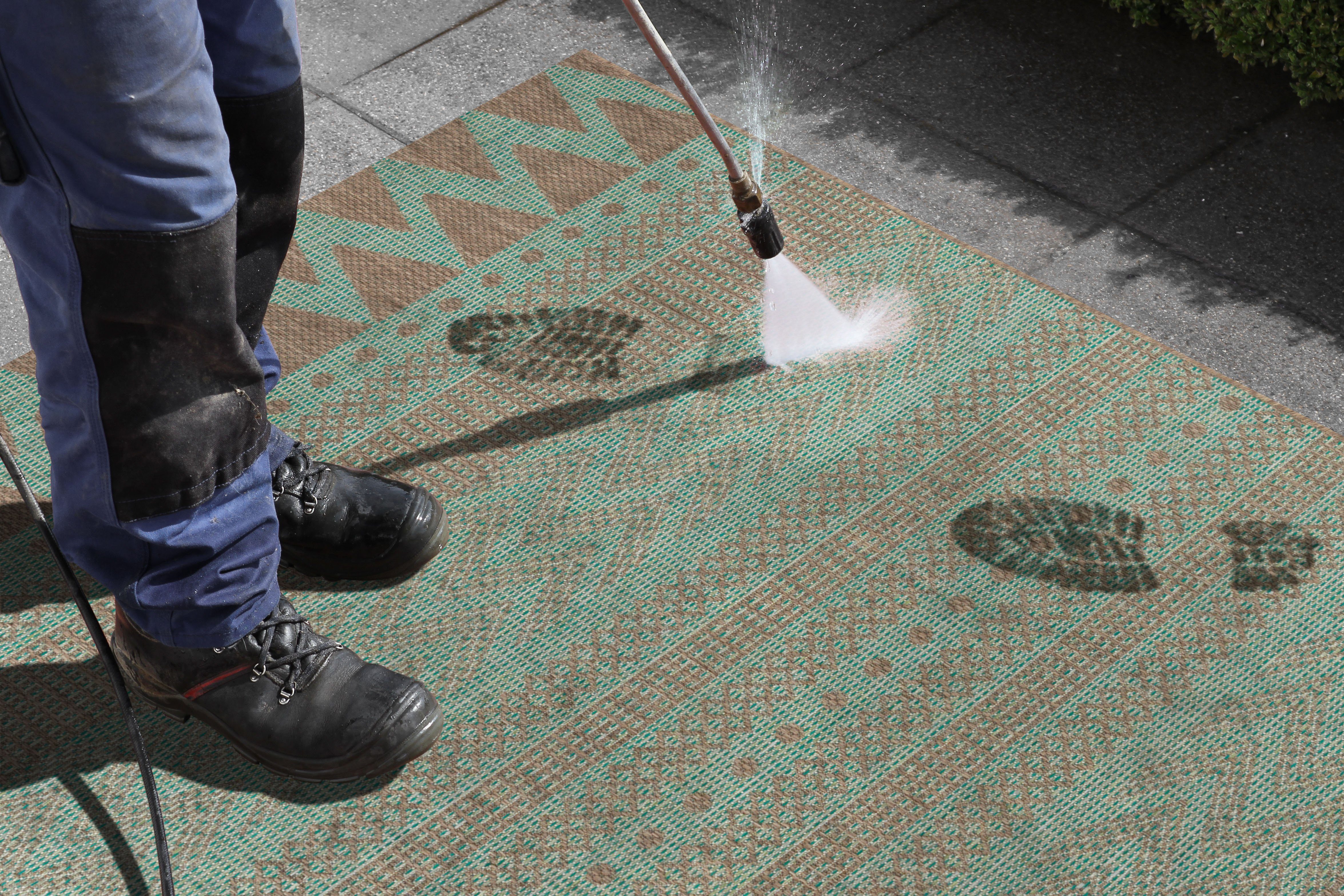 NORTHRUGS Vloerkleed Sidon Geschikt voor binnen en buiten, slijtvast en gemakkelijk in onderhoud, platweefsel