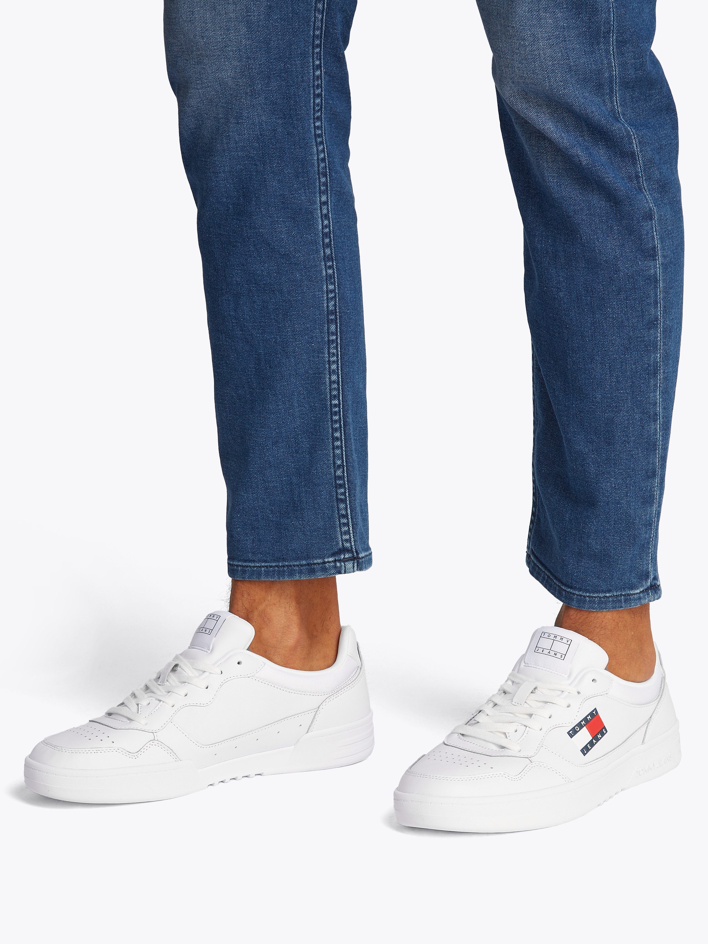 TOMMY JEANS Sneakers (NEW) TJM CUPSOLE LEATHER ESS , vrijetijdsschoen, lage schoen, veterschoen in basket-look