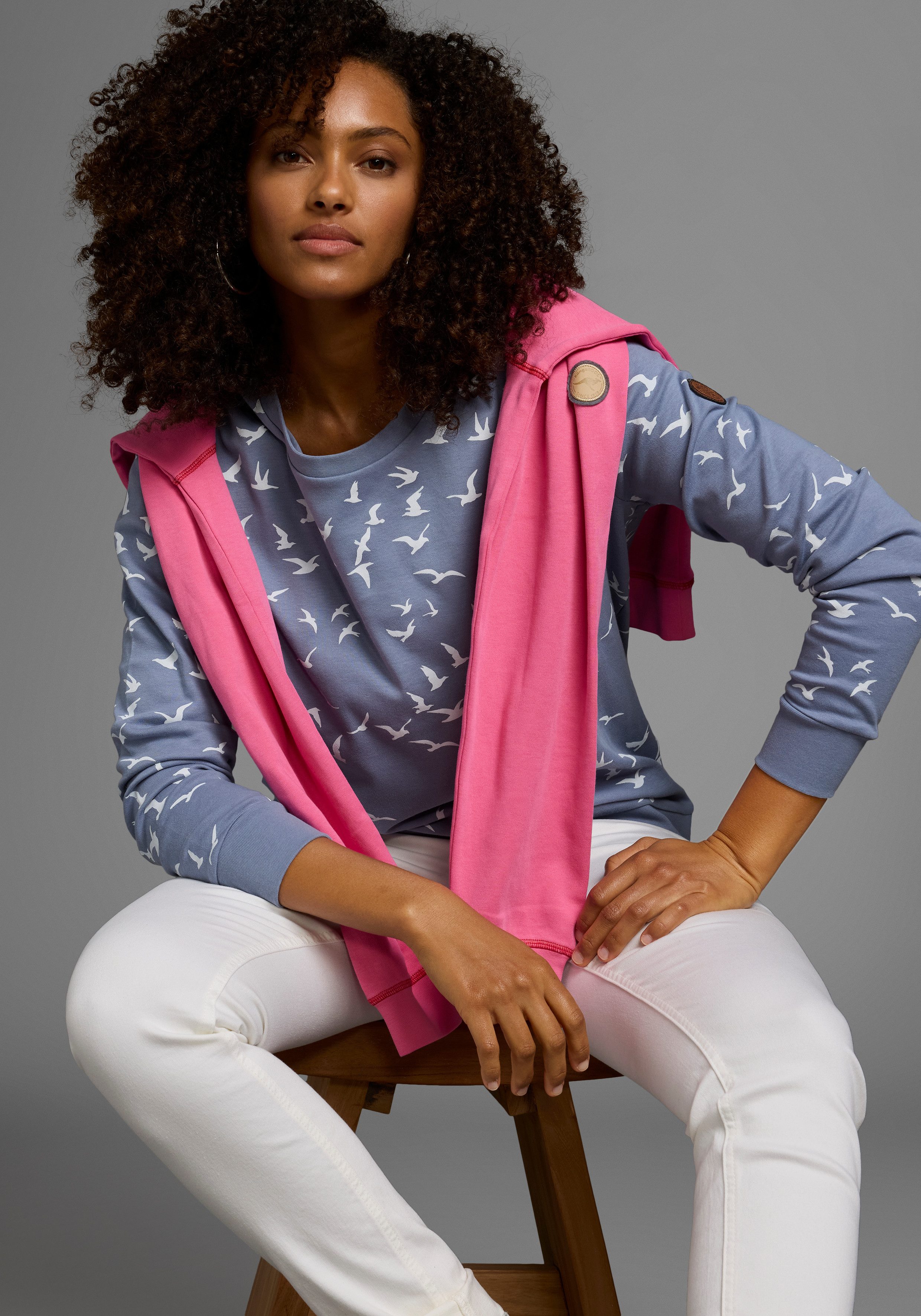 KangaROOS Sweatshirt Lange mouwen, figuurvolgende snit, bedrukt, ronde hals